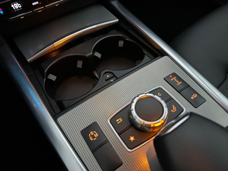 Mercedes-Benz E 350 BT 4M/AMG/Pano./360°/Massage/Distronic/AHK — photo 27