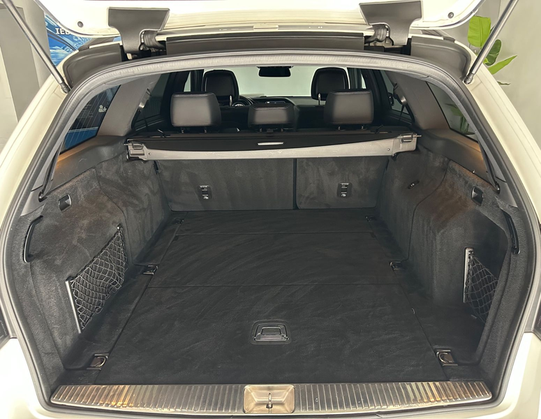 Mercedes-Benz E 350 BT 4M/AMG/Pano./360°/Massage/Distronic/AHK — photo 18