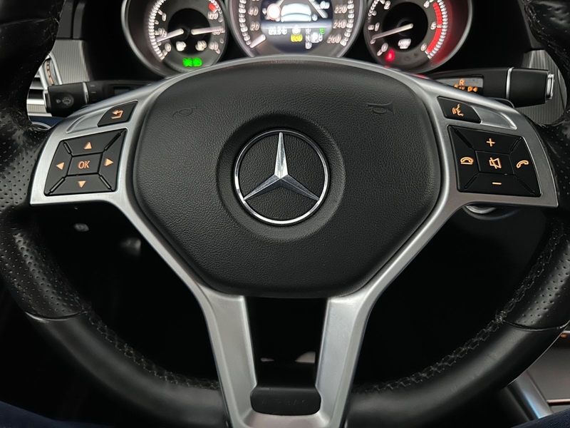 Mercedes-Benz E 350 BT 4M/AMG/Pano./360°/Massage/Distronic/AHK — photo 25