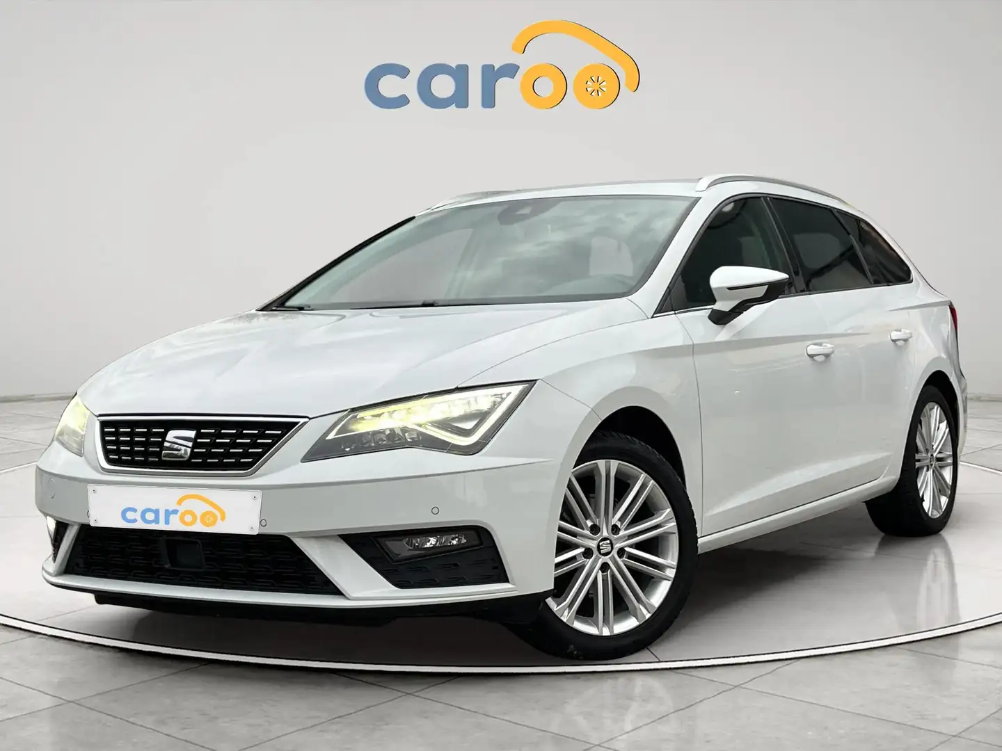 SEAT Leon Leon ST 1.6 CR TDi Style DSG ACC/CARPLAY/GARANTIE Weiß - 1