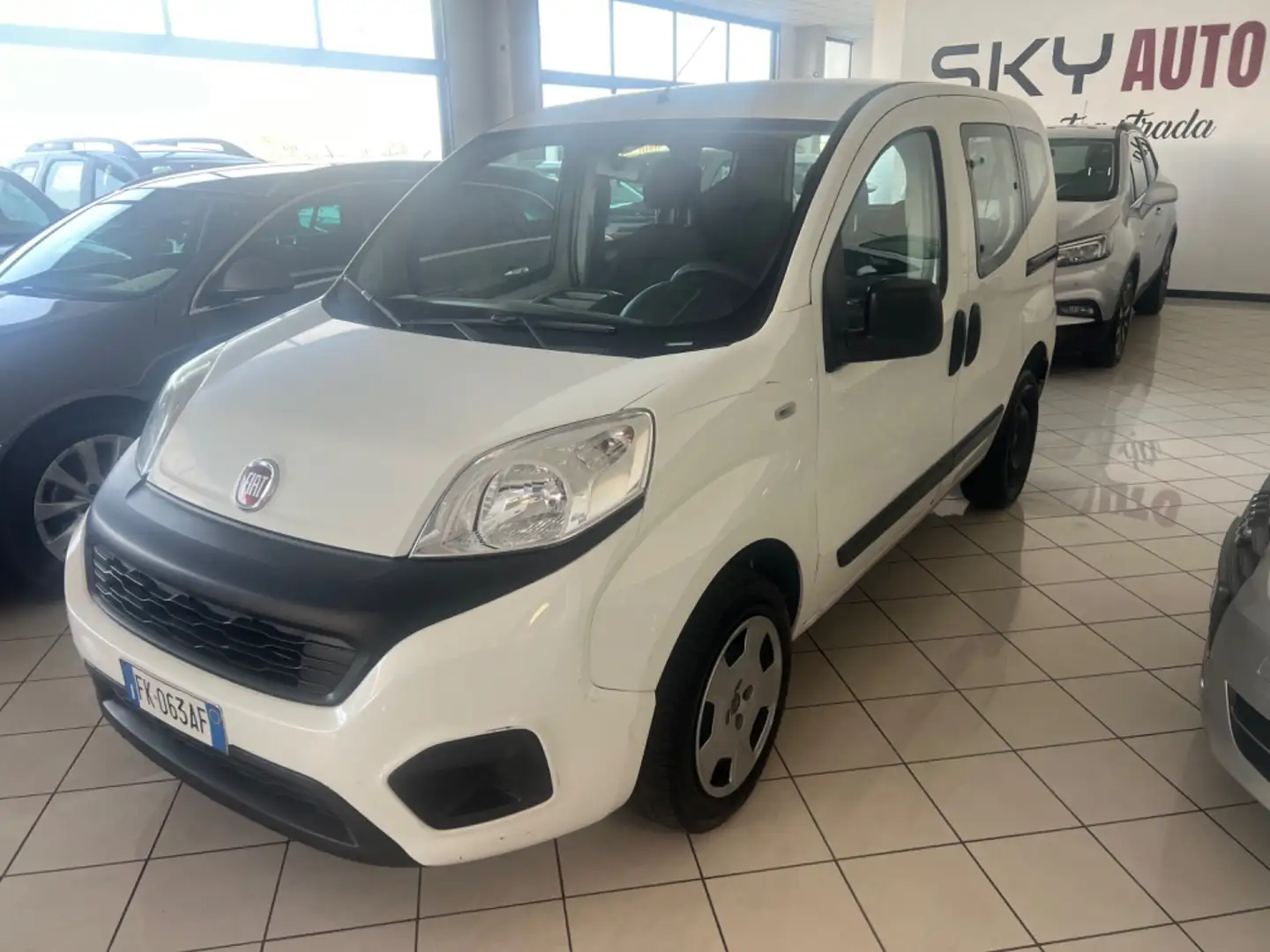 Fiat Qubo 1.3 MJT 80 CV Easy Bianco - 2