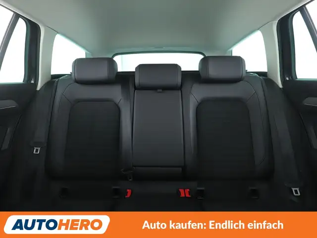 Volkswagen Passat view 15