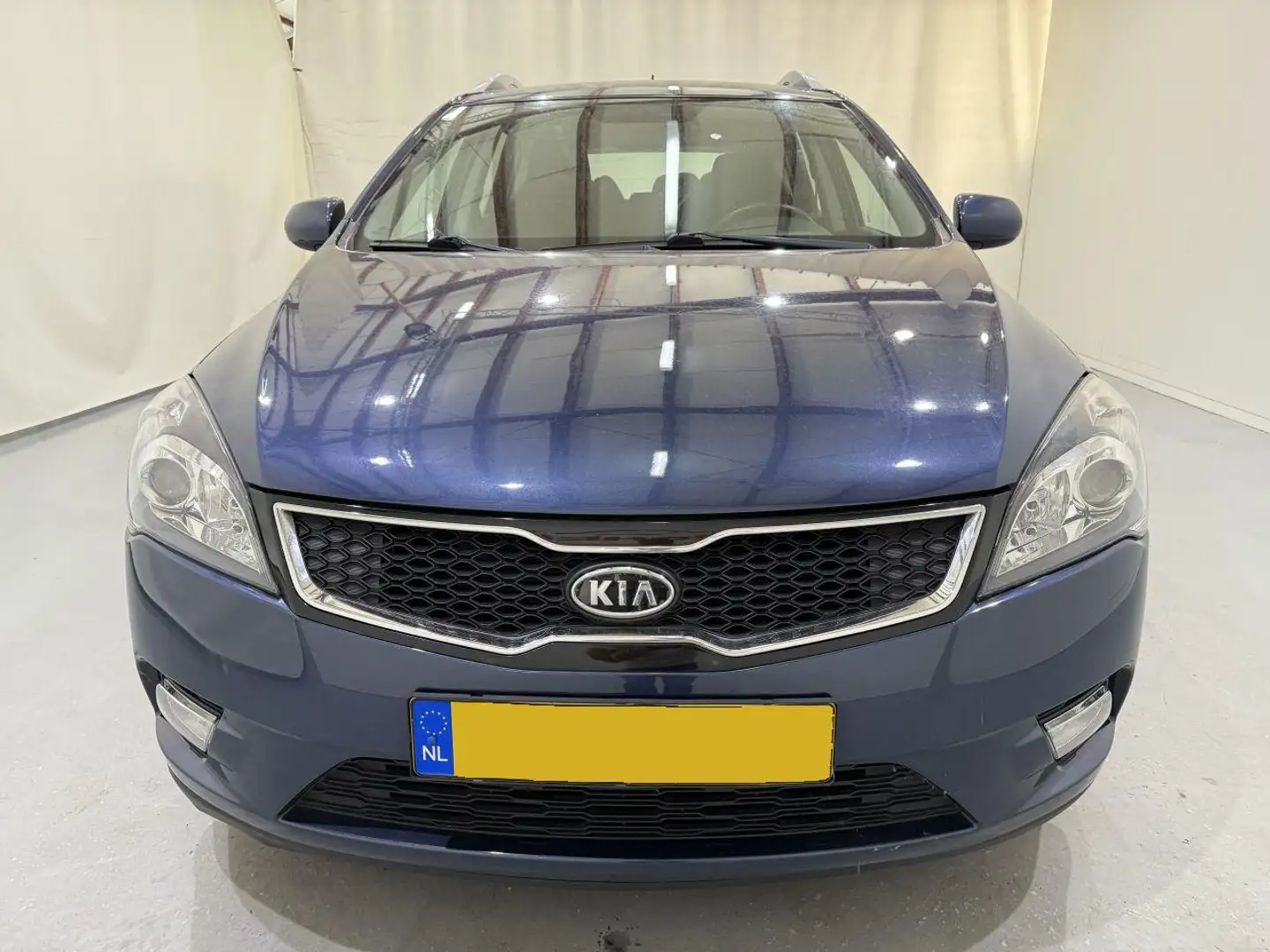 Kia Ceed SW / cee'd SW 1.4 CVVT Navigator Plus Blauw - 2