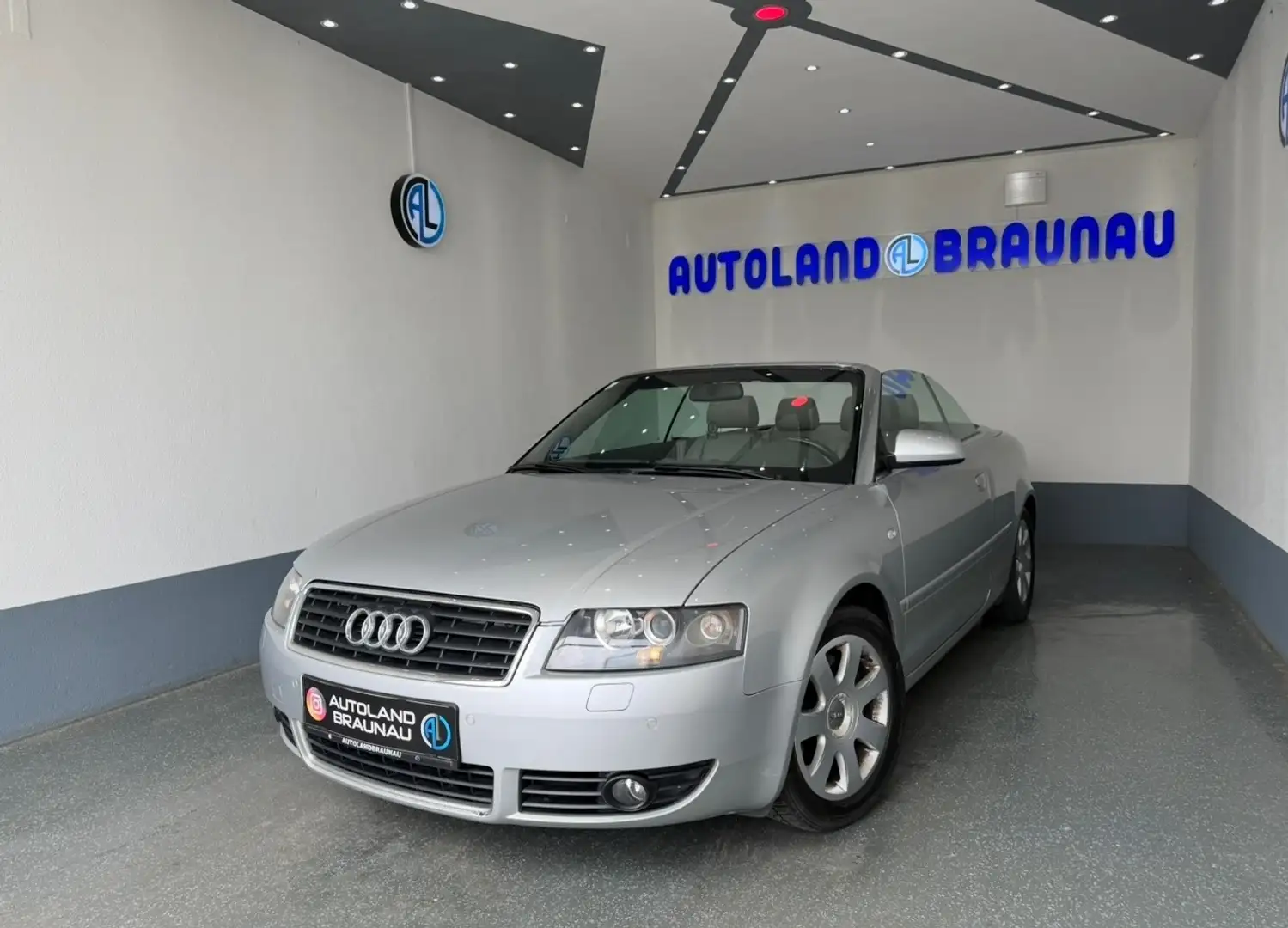 Audi A4 Cabriolet 2,5 TDI Multitronic Zilver - 1