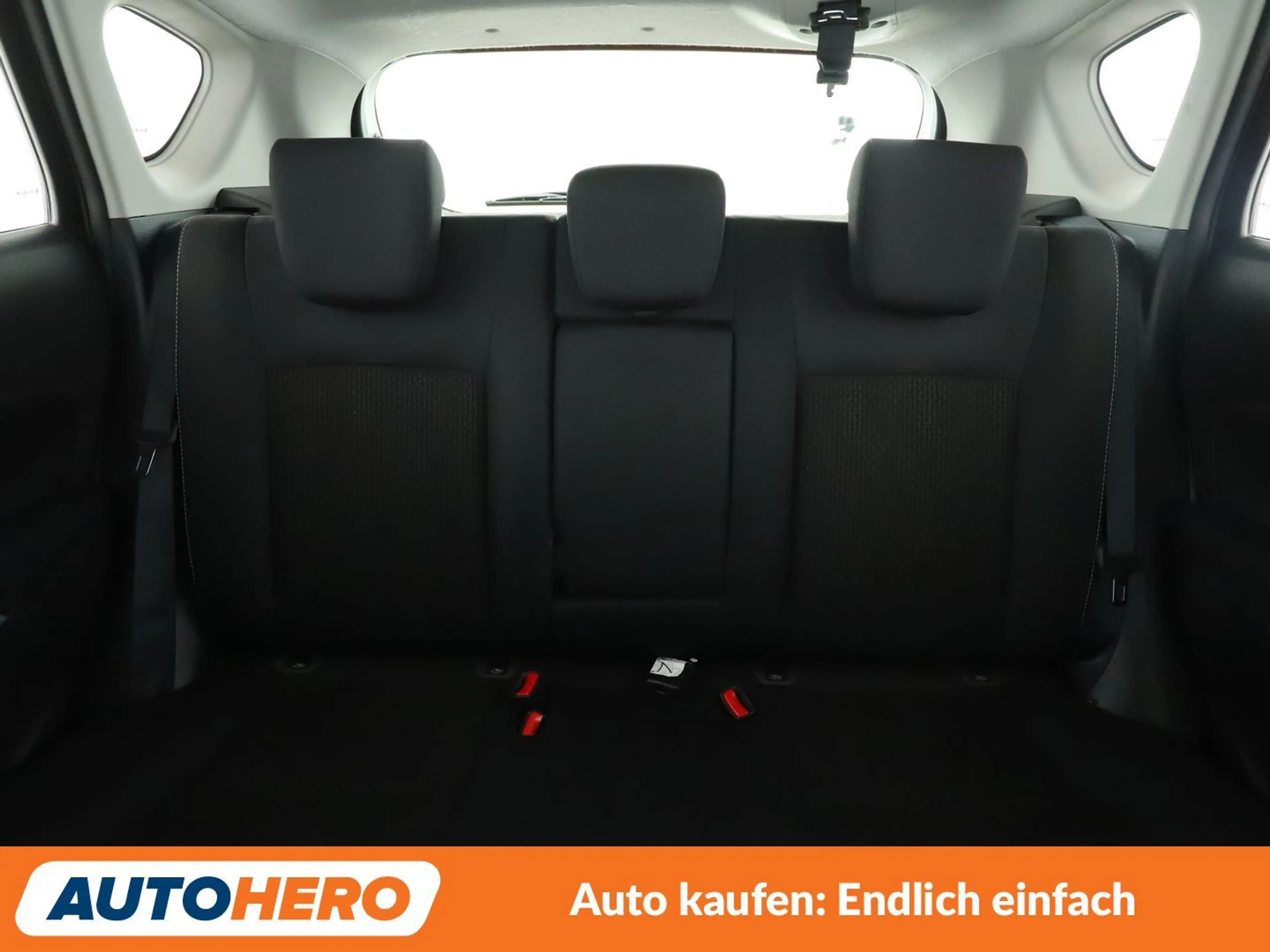 Suzuki SX4 1.4 BoosterJet Comfort 4x4*NAVI*TEMPO*CAM*SHZ*SHK* — photo 14