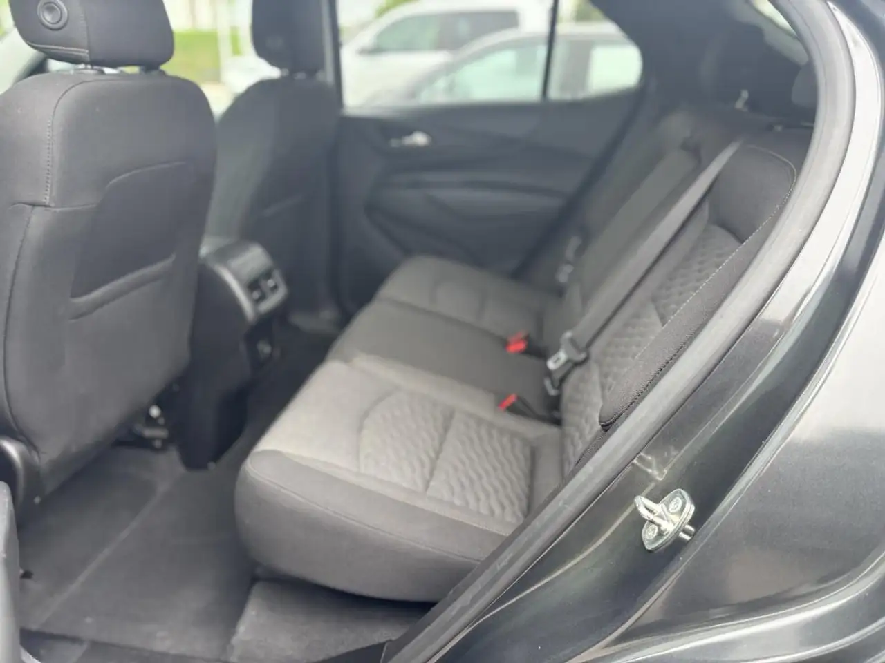 Chevrolet Equinox снимка Chevrolet Equinox