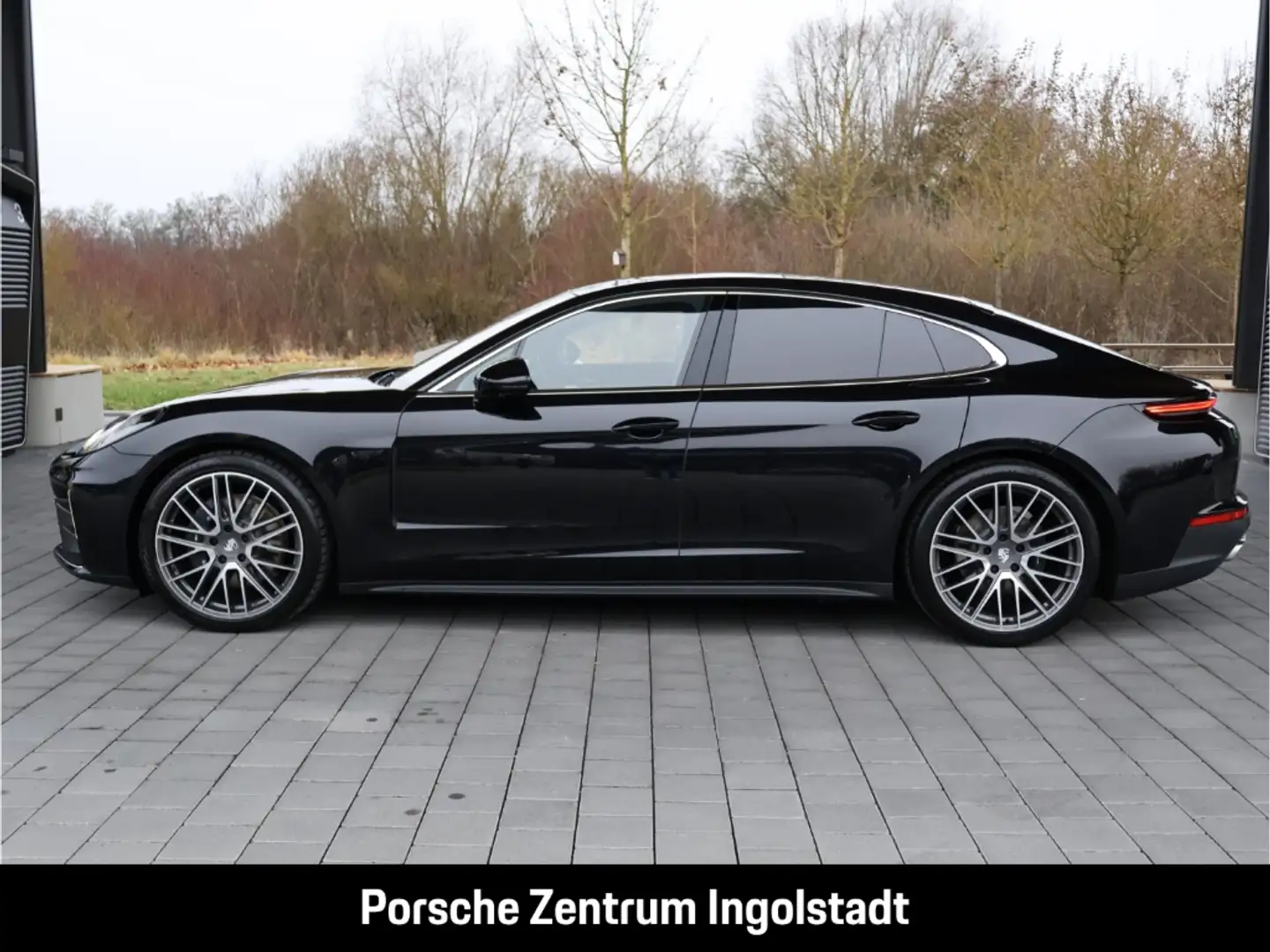 Porsche Panamera 4 Panorama SH 4x inkl. Massage Innodrive SoftClose Schwarz - 2