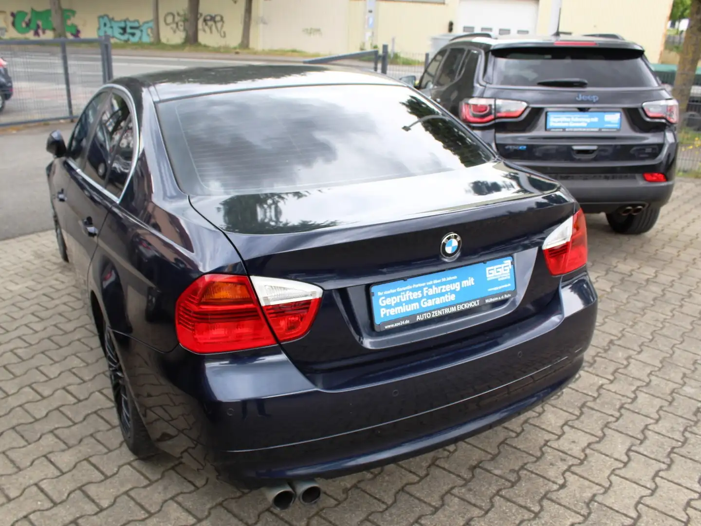 BMW 325 325i Limousine Automatik TÜV 2027 PDC Top Kék - 2