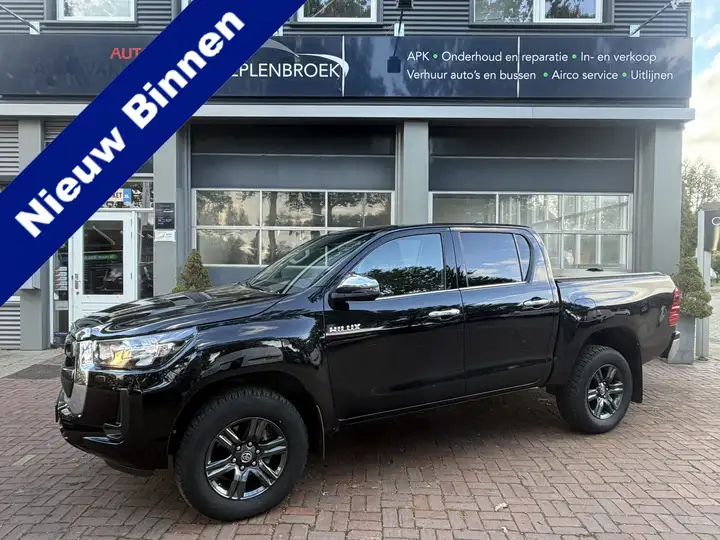 Toyota Hilux 2.4 D-4D Double Cab Challenger Bj 2024 Km 23.000 N