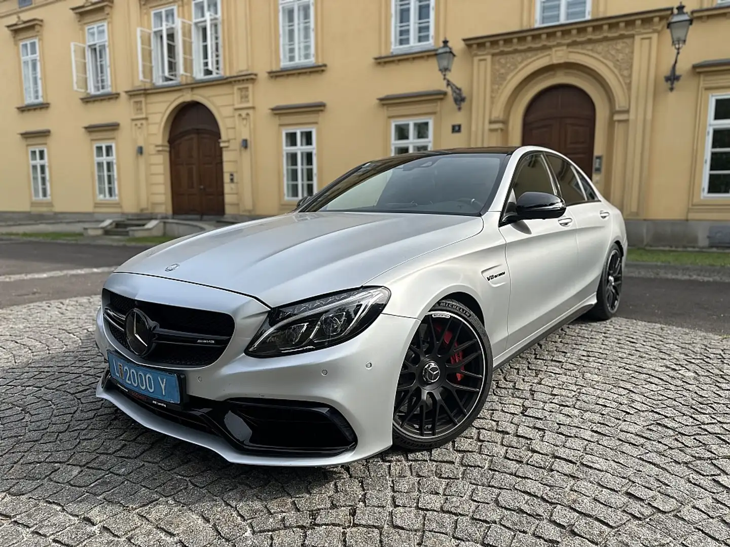 Mercedes-Benz C 63 AMG S *ABSOLUTE TOP SONDERAUSTATTUNG!! LÜCKENLOSE S... Ezüst - 1