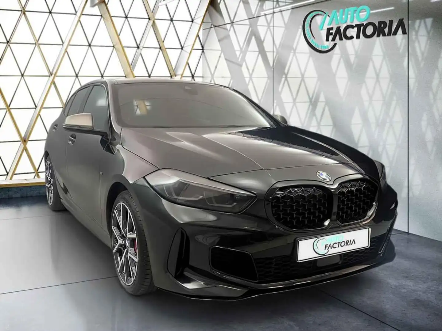 BMW 135 -26% M 135I 306cv BVA8 4x4 +GPS+CAM+FULL LED+Opts Noir - 2