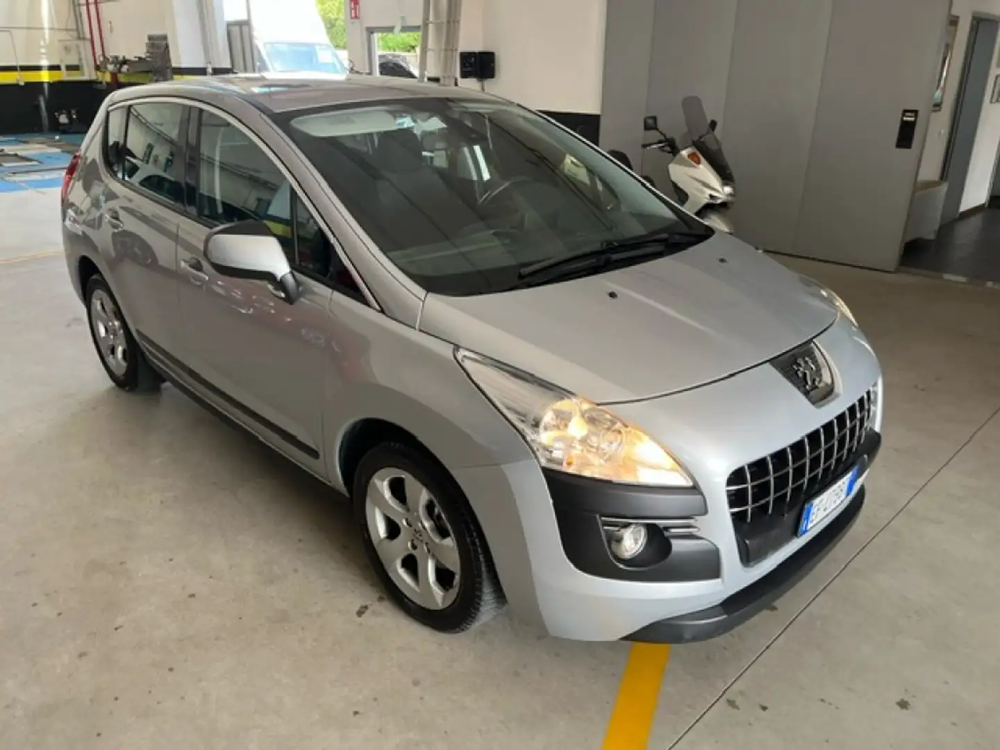 Peugeot 3008 1.6 VTi 120CV Tecno Argento - 2