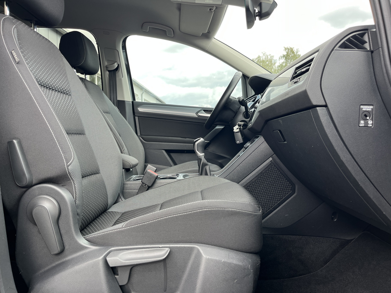 Volkswagen Touran 2.0 TDI ACTIVE 125€ m.20% Anz. STHZ Navi SHZ PDC — photo 15