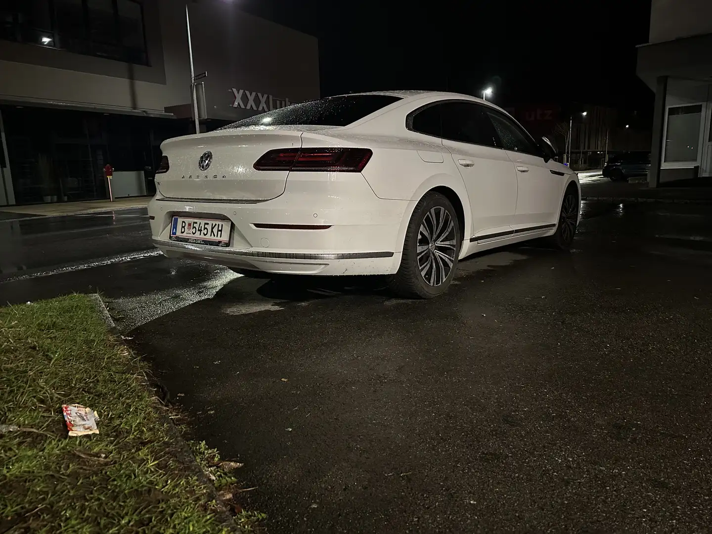 Volkswagen Arteon 2.0 TDI SCR DSG Elegance - 2