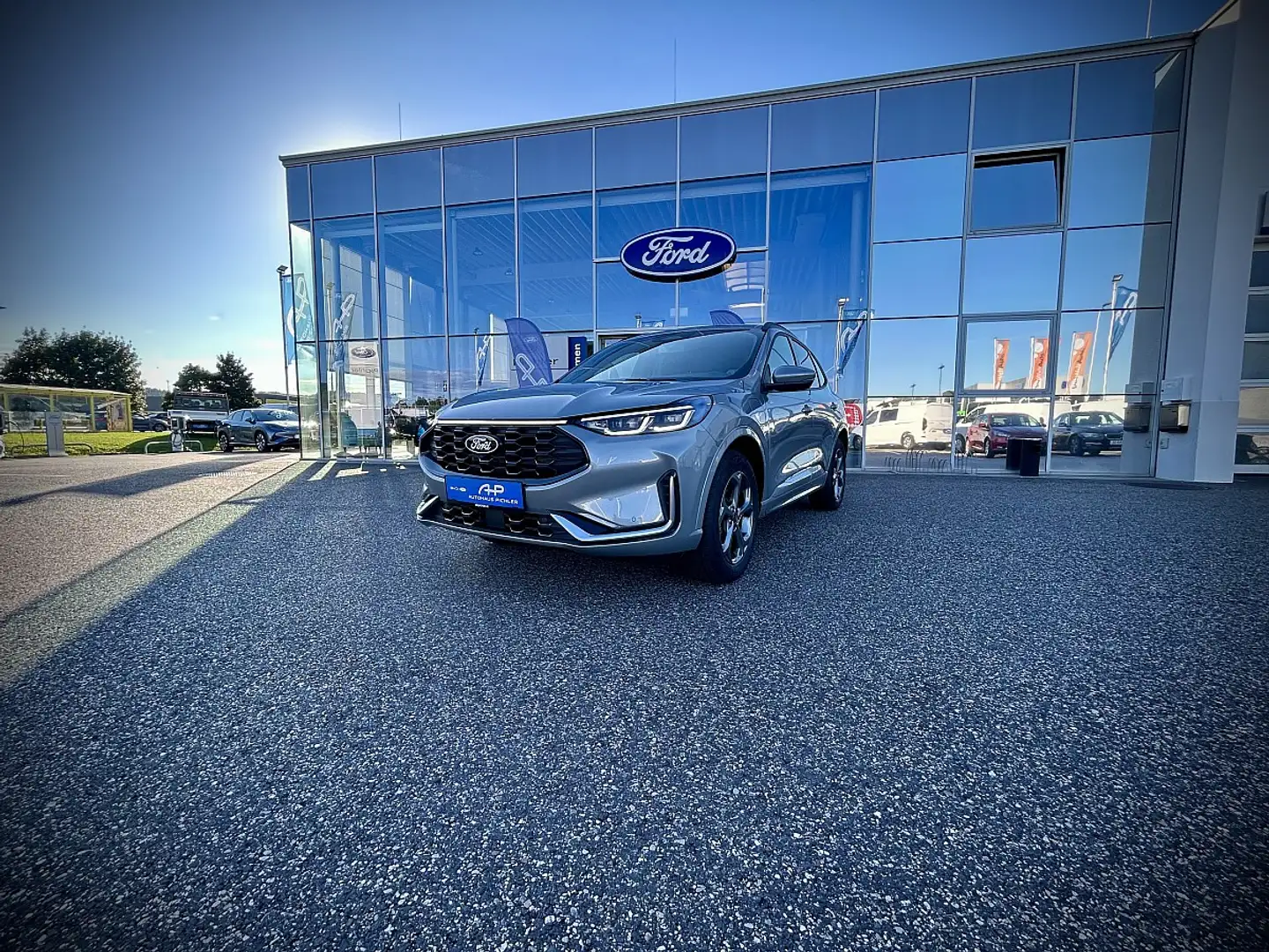 Ford Kuga ST-Line X 2,5 Duratec PHEV 243 PS Aut. LEASING ... Silber - 2
