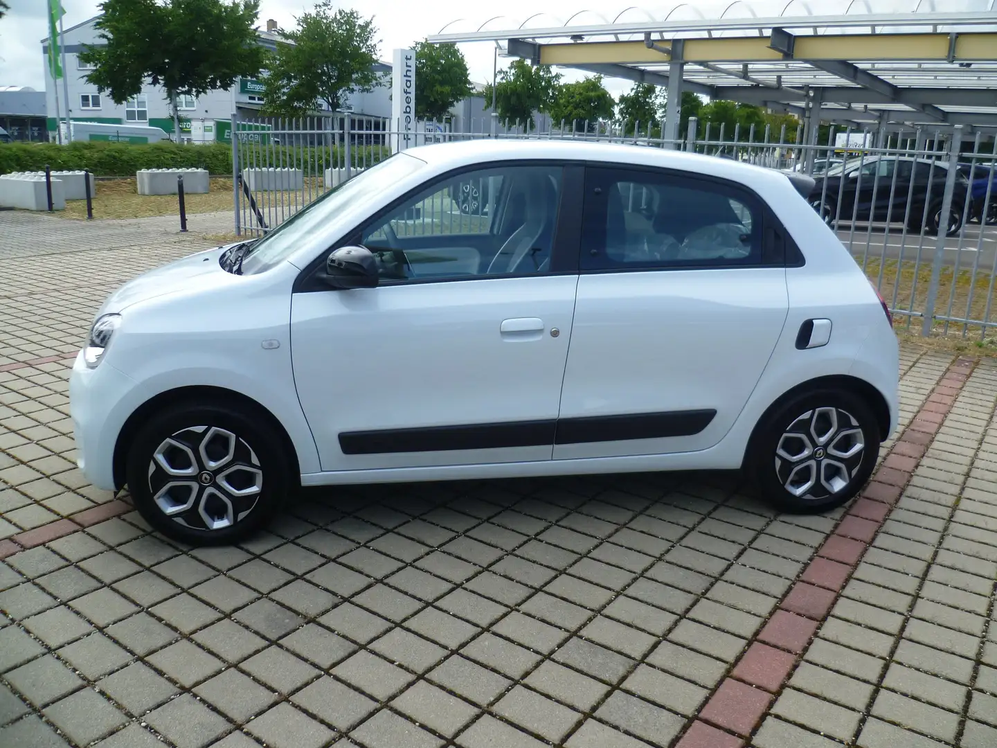 Renault Twingo SCe 65 Equilibre White - 2