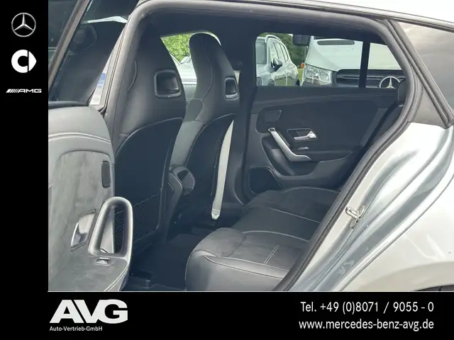 Mercedes-Benz Cla Class view 12