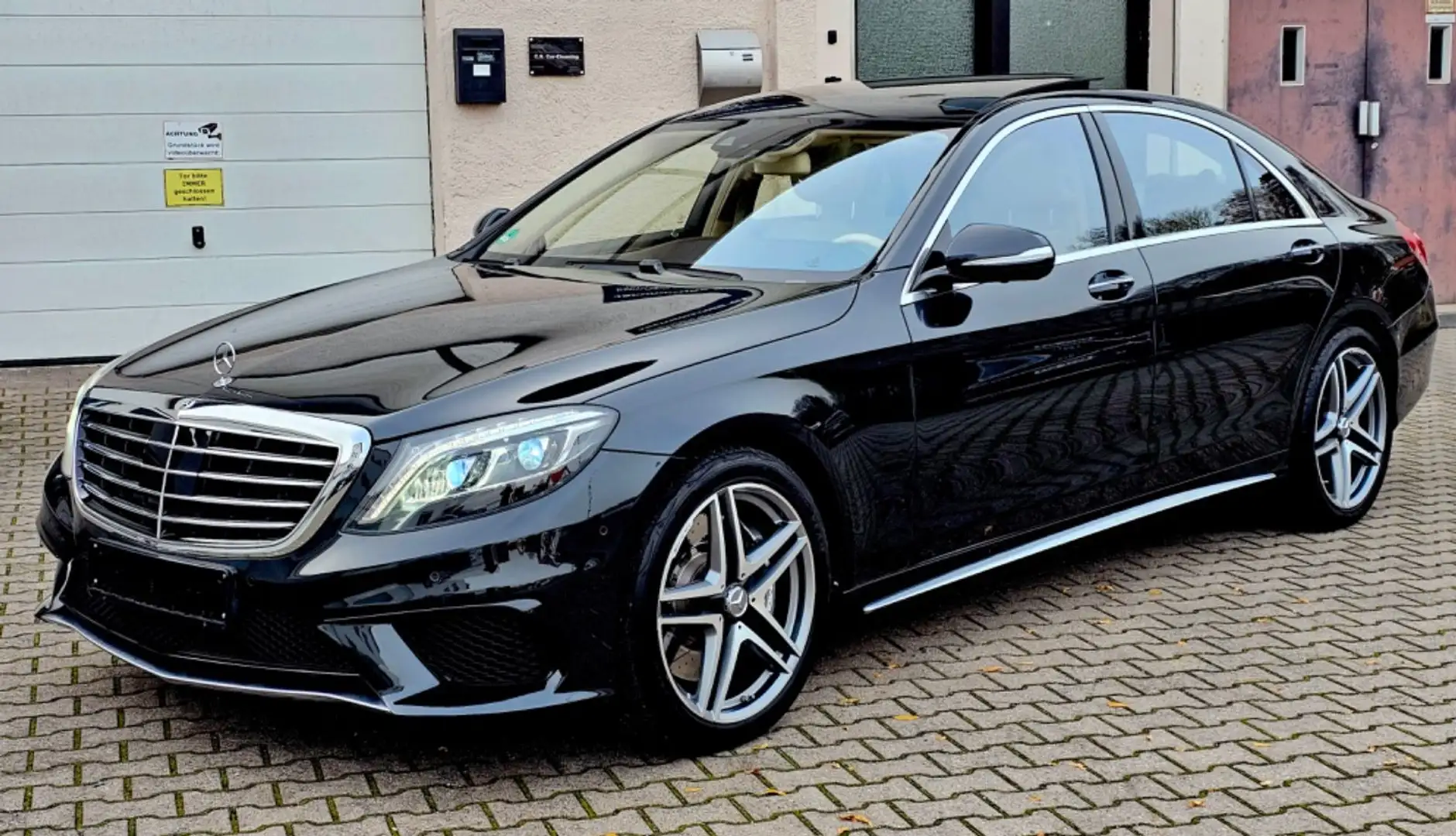 Mercedes-Benz S 63 AMG 4M LONG 1. HAND PANO MASSAGE BURMESTER Schwarz - 1