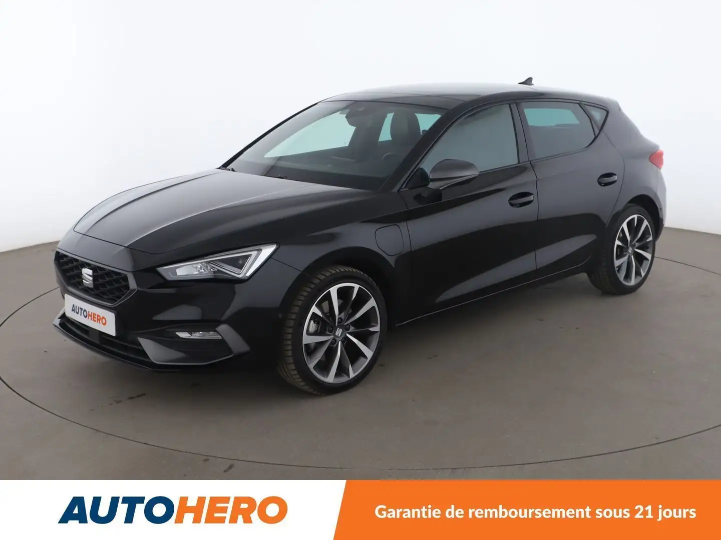 SEAT Leon e-Hybrid 1.4 TSI e-HYBRID FR DSG6 Noir - 1