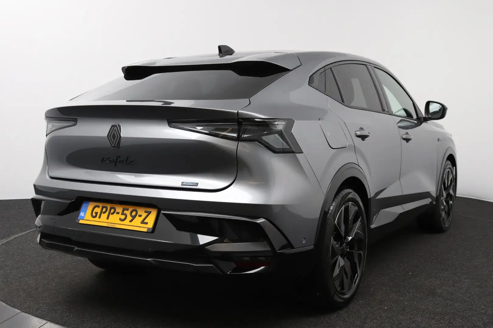 Renault Rafale E-Tech Hybrid 200 esprit Alpine PANO DAK / HARMAN Grijs - 2