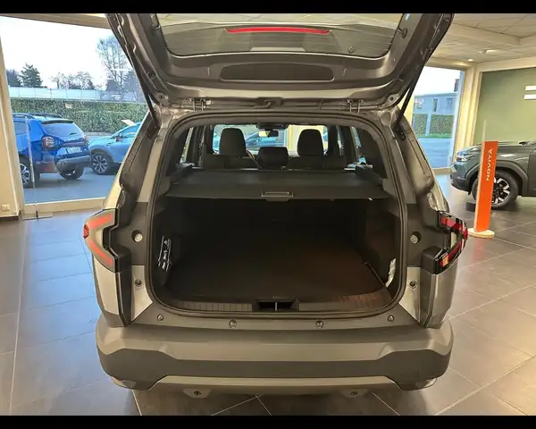 Dacia Bigster view 7