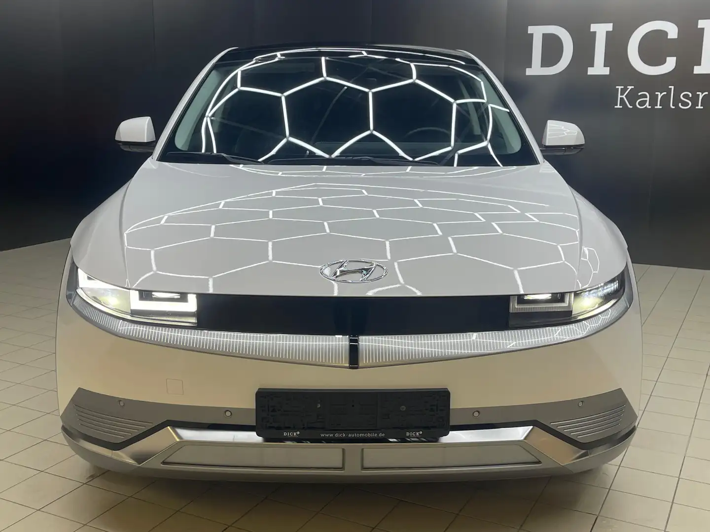 Hyundai IONIQ 5 Techniq WERKSG+PANO+LEDER+KAMER+ACC+WP+ Weiß - 2