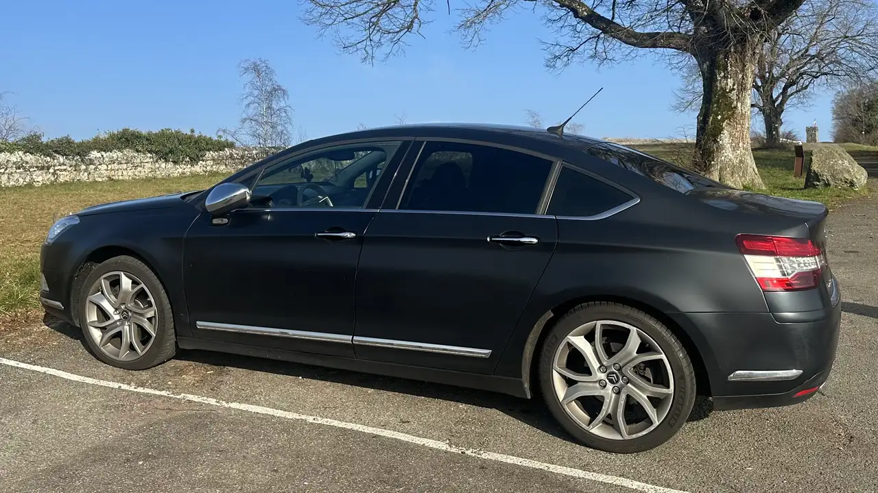 Citroen C5 V6 HDi 240 FAP SÃ©rie Noire A