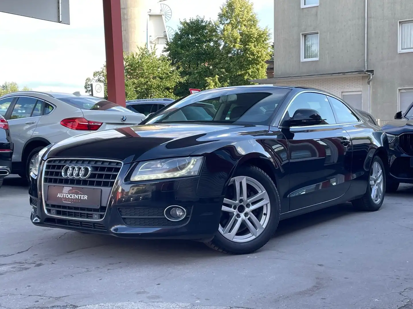 Audi A5 Coupe 2.0 TFSI Schwarz - 1