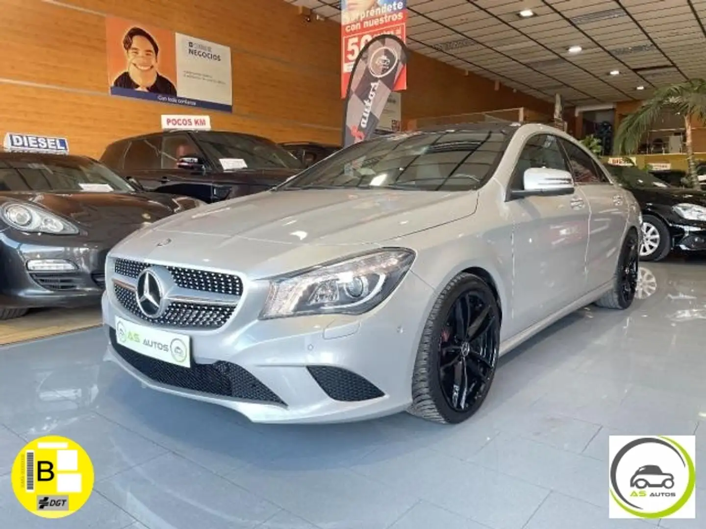 Mercedes-Benz CLA 200 200CDI 7G-DCT Gris - 1