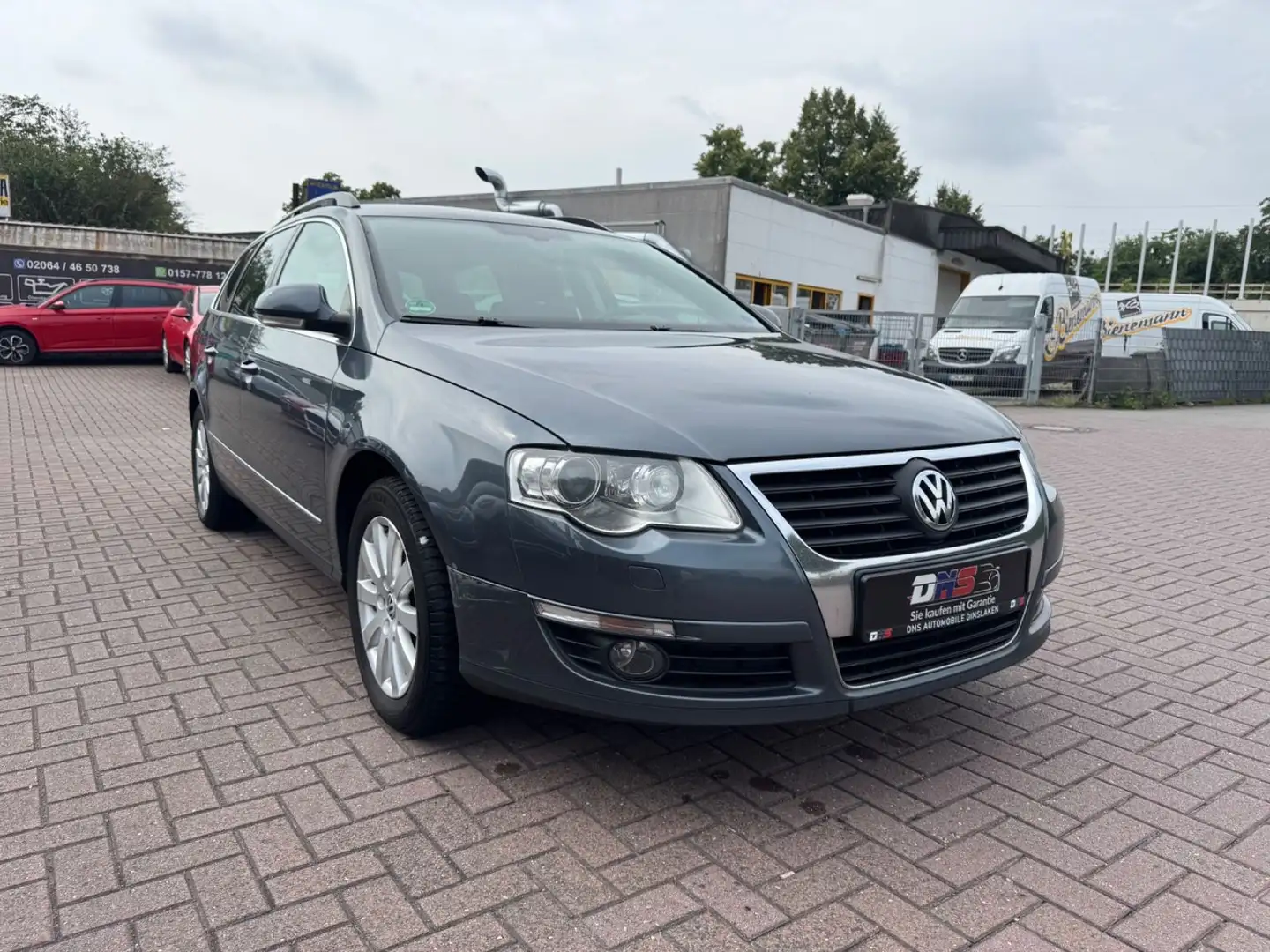 Volkswagen Passat Variant Passat *TÜV NEU*GARANTIE*Zahnriemensatz+WAPU* Gris - 1