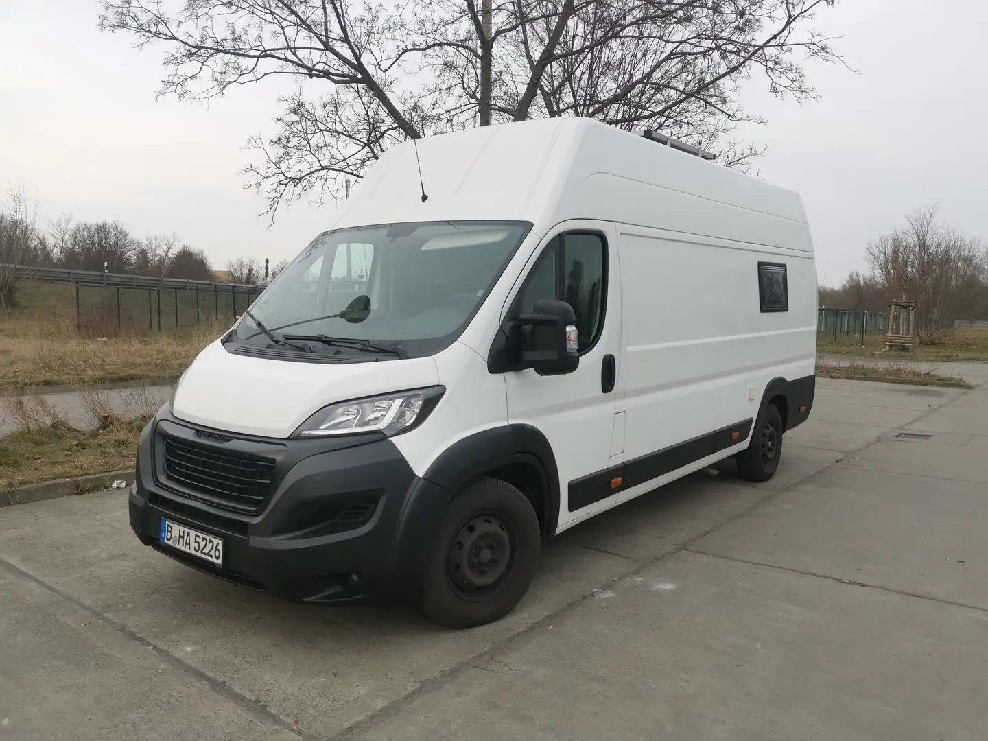 Peugeot Boxer L4H3 Wohnmobil/Camperausbau - 1