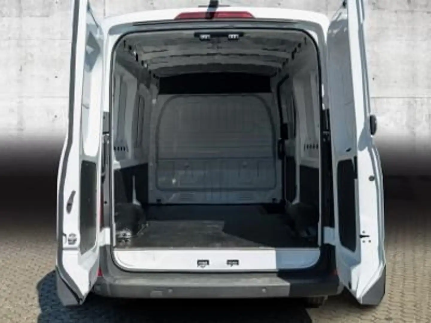 Maxus eDELIVER 9 PAN VAN ELEC 89 AT FWD L3H2 N1 Weiß - 2