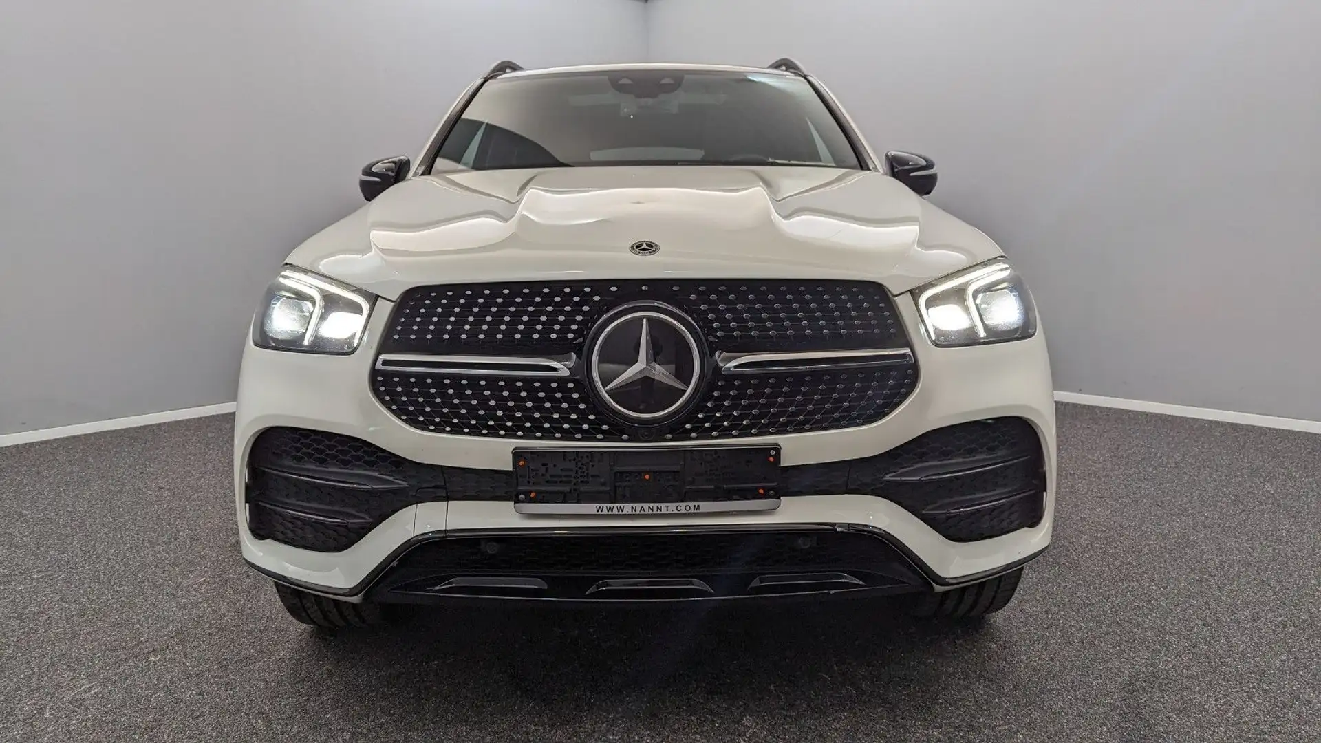 Mercedes-Benz GLE 400 d AMG-LINE*PANO*ACC*LUFT*22Z AMG*VOLL Bílá - 2