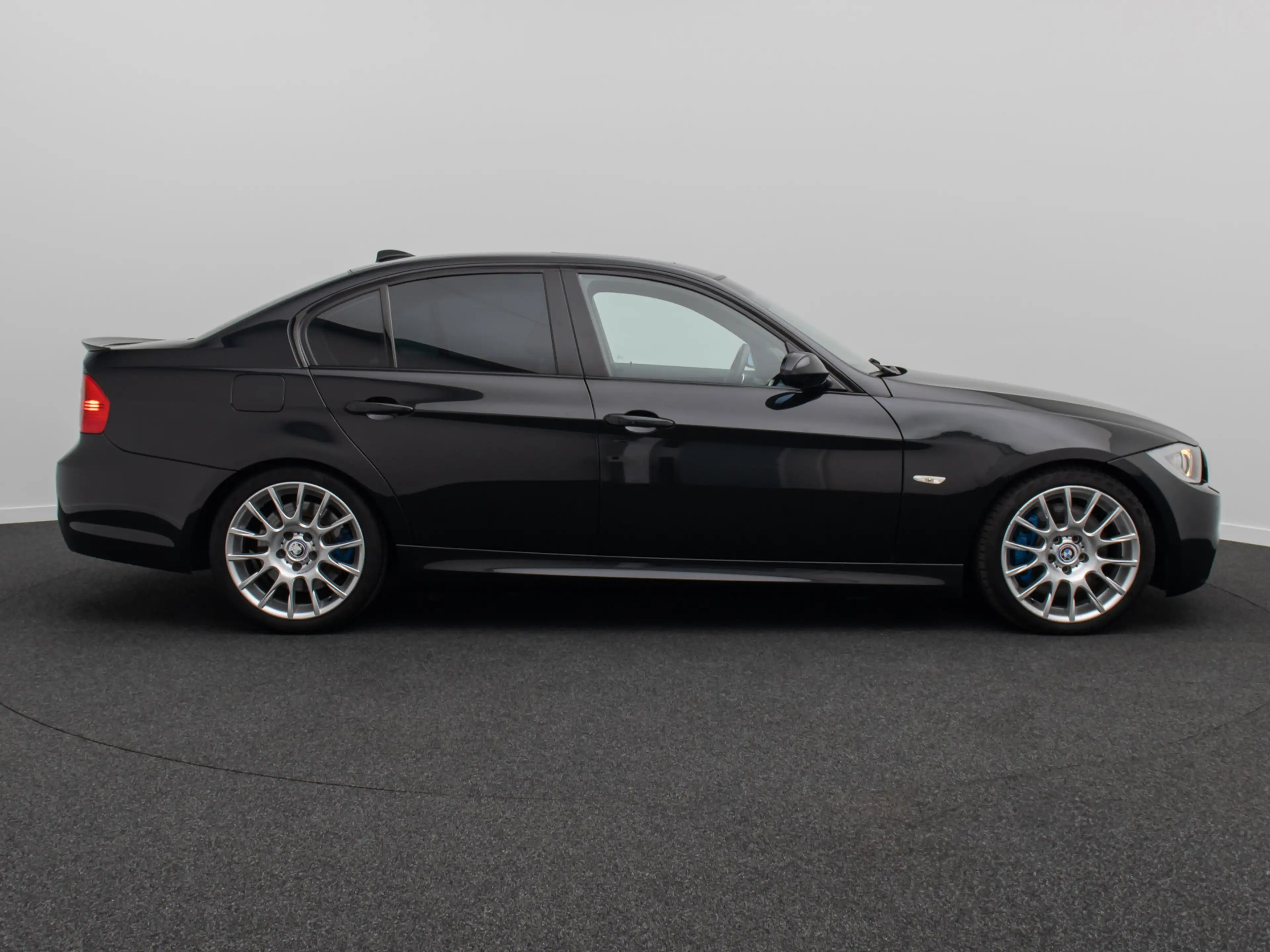 BMW 335 M Sport NaviProf Xenon GSD HiFi TV Komfort — photo 5