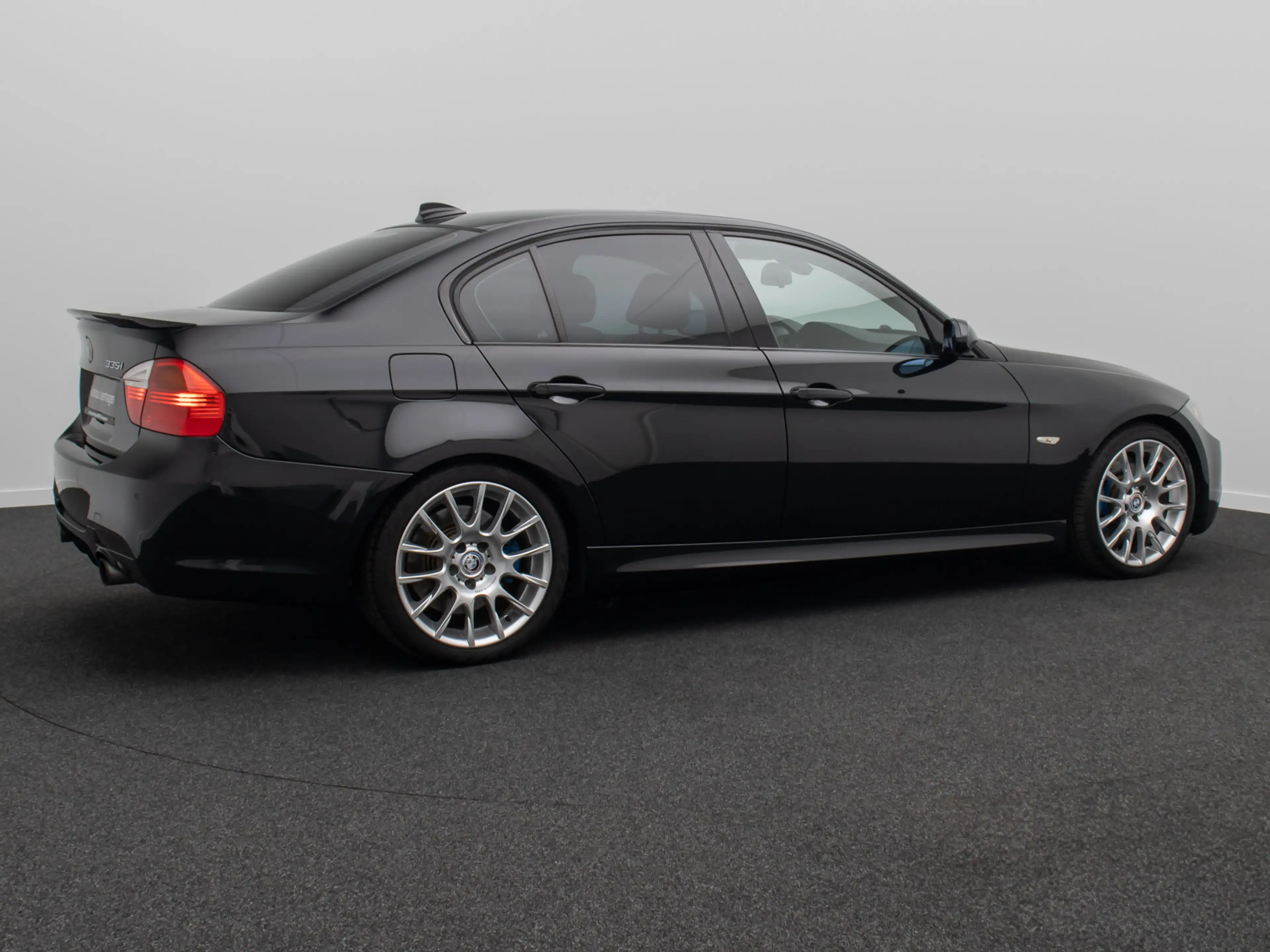 BMW 335 M Sport NaviProf Xenon GSD HiFi TV Komfort — photo 6