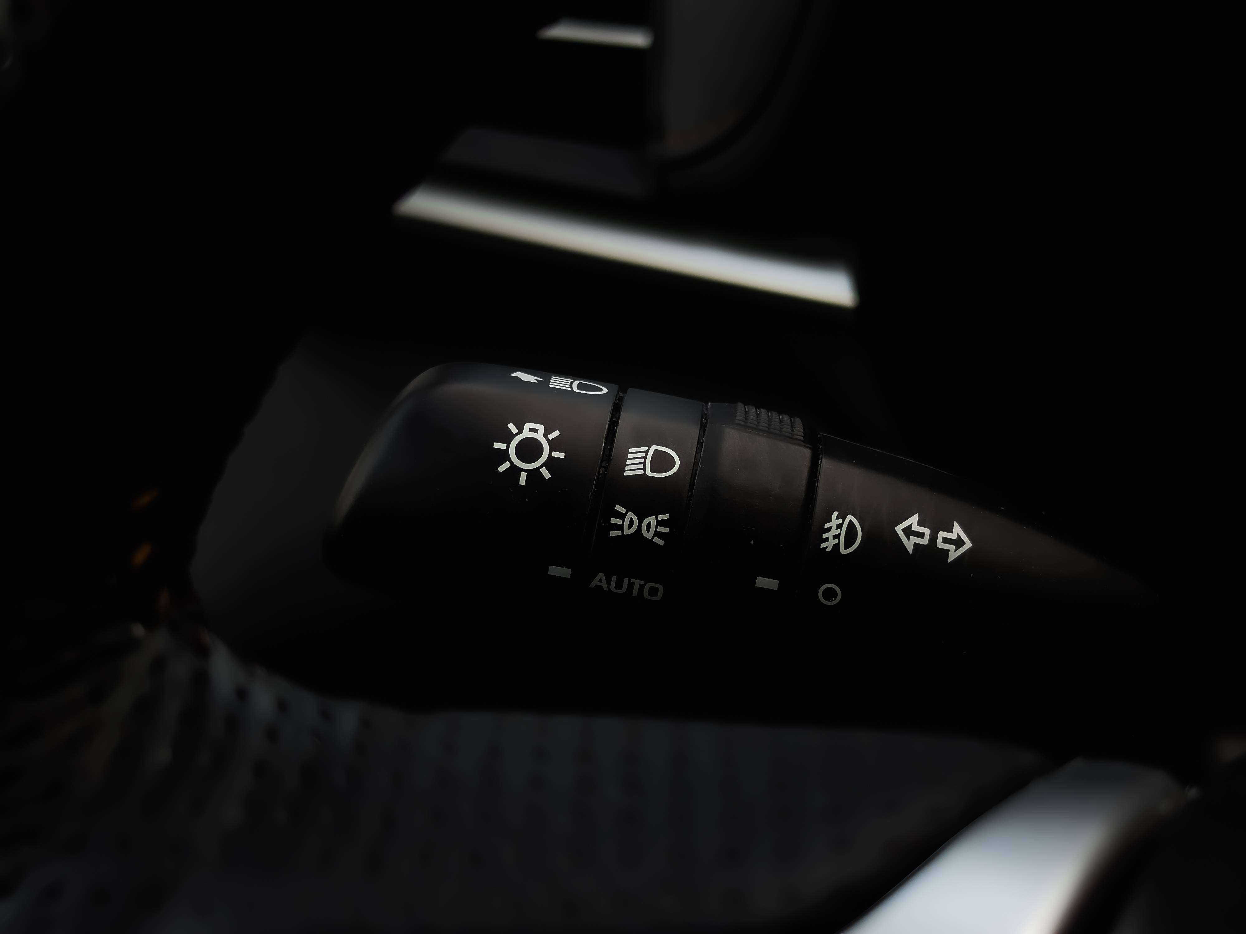used 2025 Toyota Sienna car, priced at $68,995