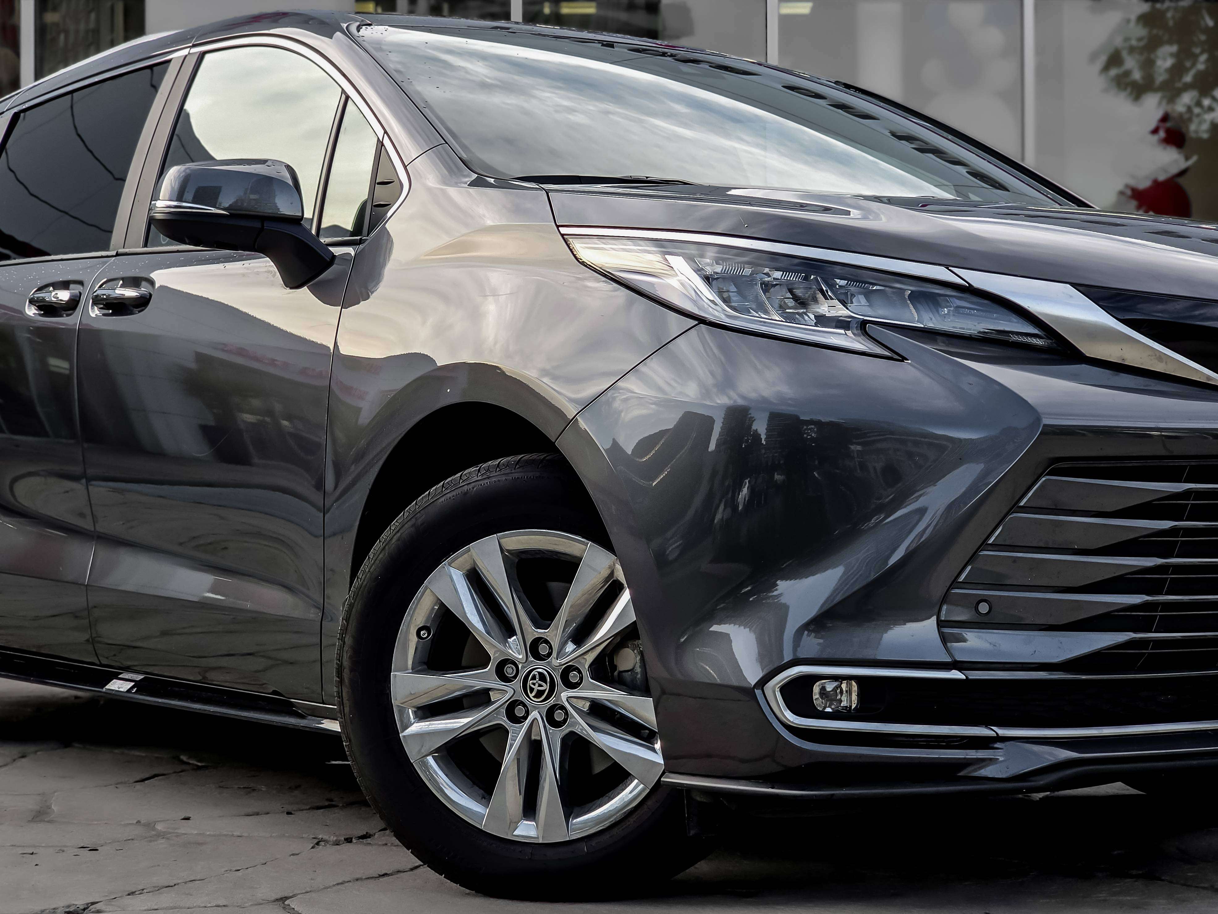 used 2025 Toyota Sienna car, priced at $68,995