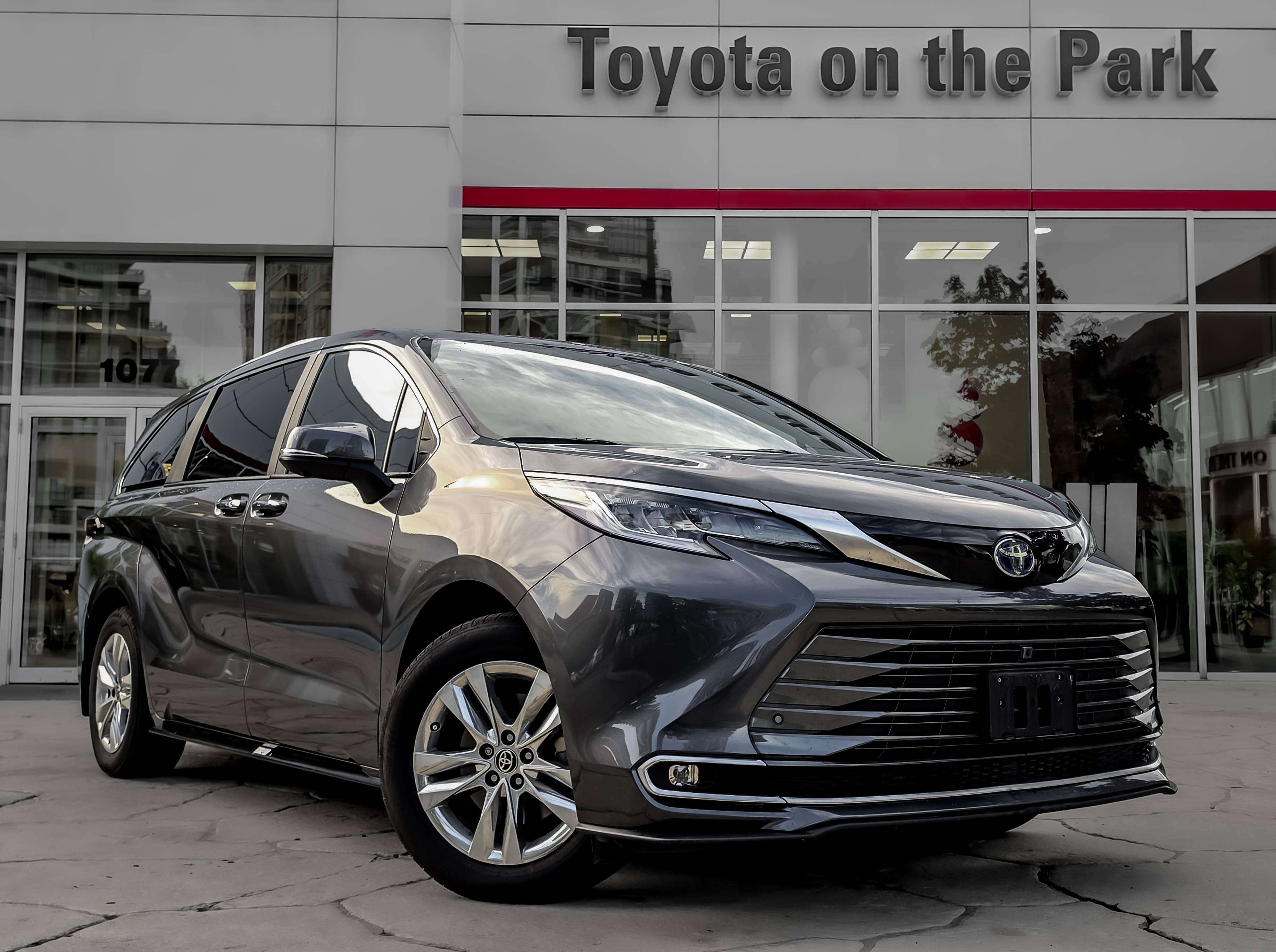 used 2025 Toyota Sienna car, priced at $68,995