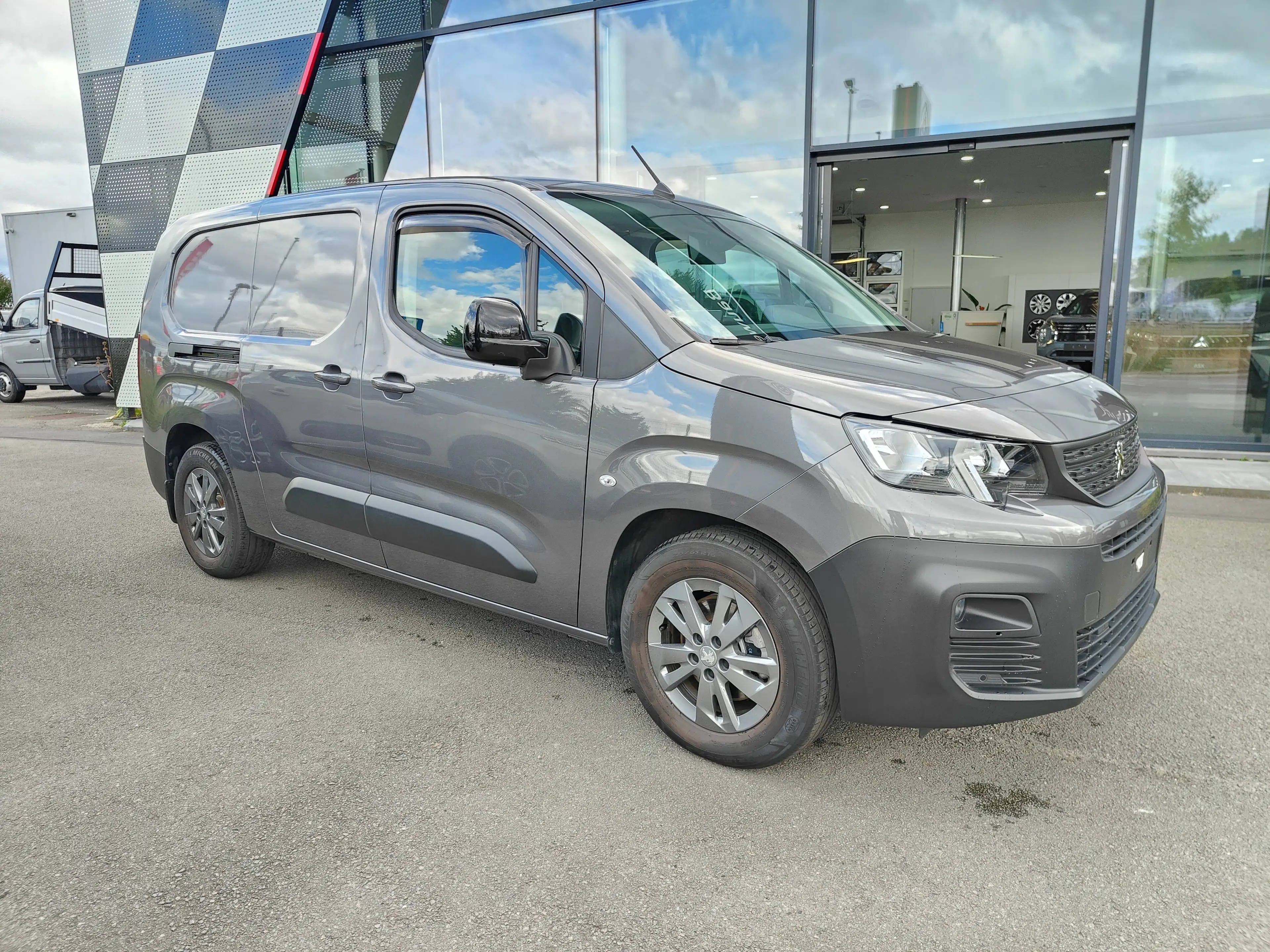 Peugeot Partner e-Partner L2 Premium 50KWh — photo 2