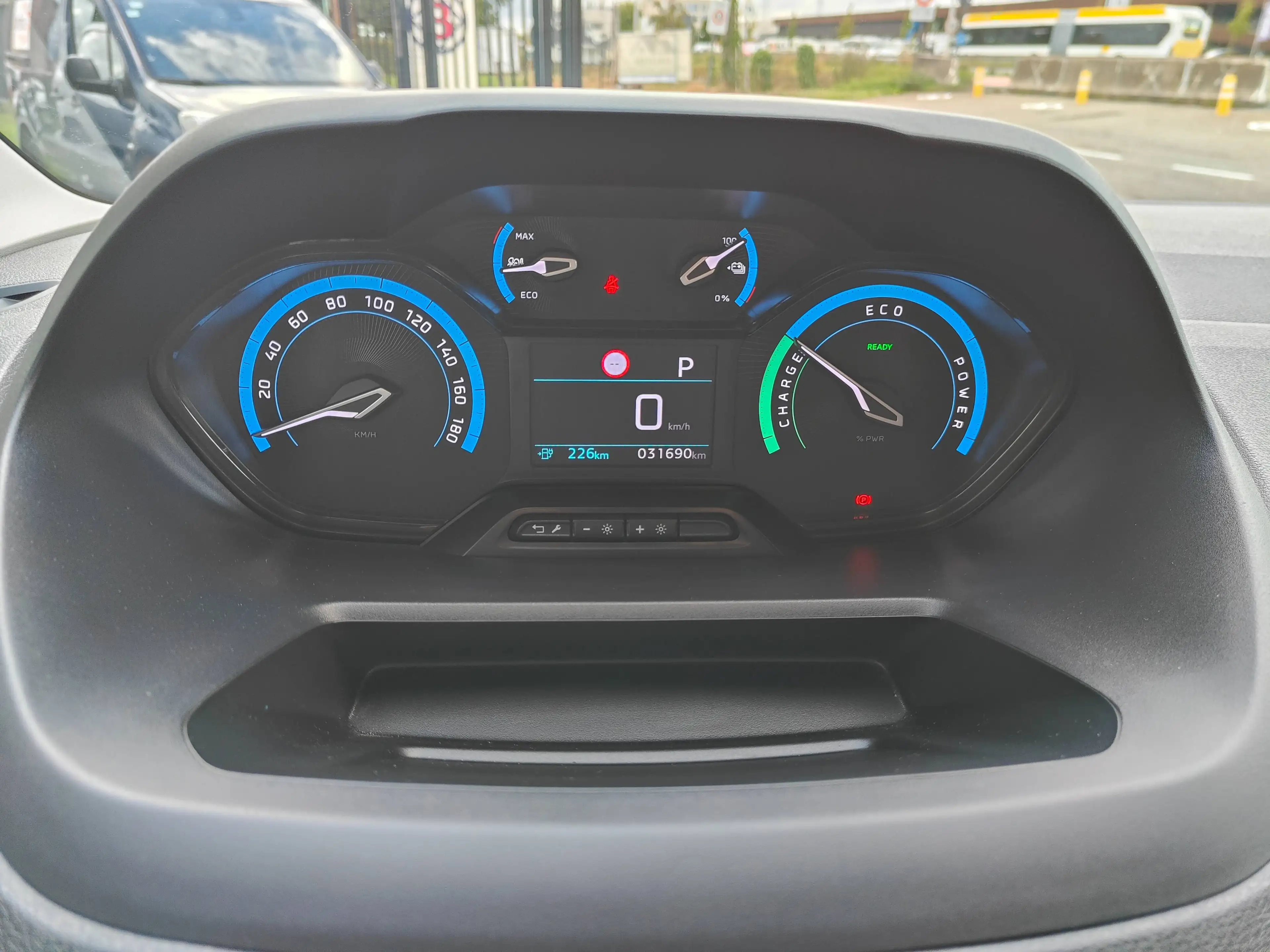 Peugeot Partner e-Partner L2 Premium 50KWh — photo 11