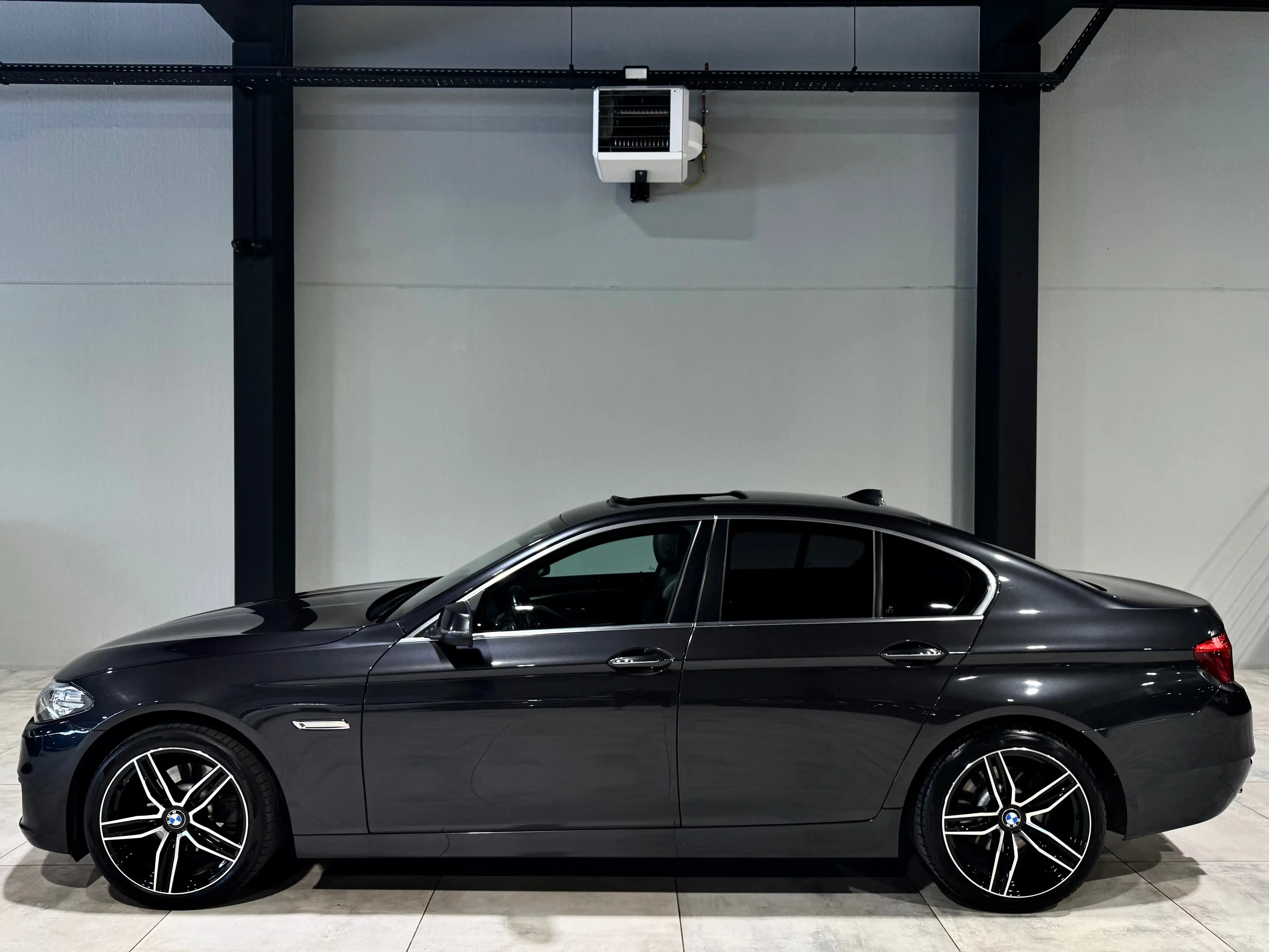 BMW 518 dA 136CV B.AUTO8 F1 ViRTUAL COCKPiT TOiT OUVRANT++ — photo 5