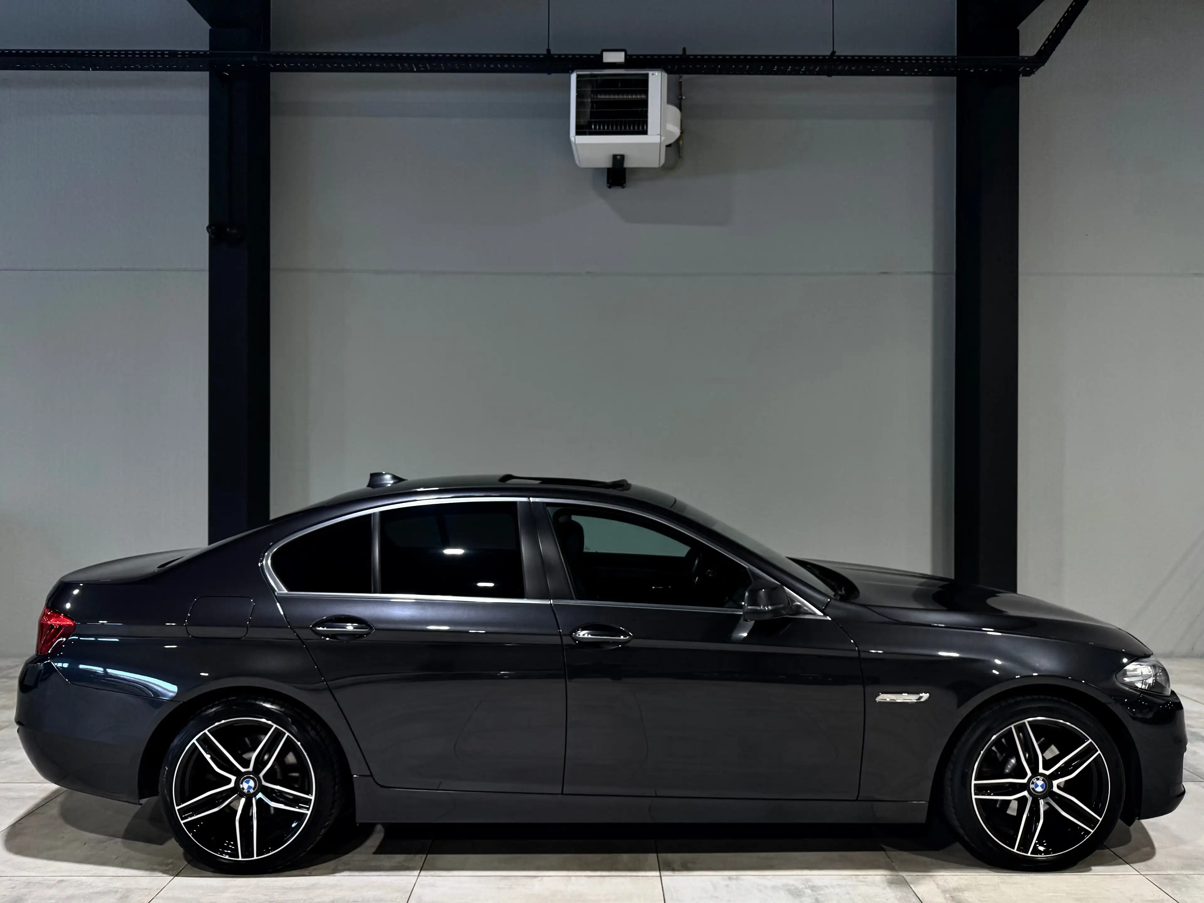 BMW 518 dA 136CV B.AUTO8 F1 ViRTUAL COCKPiT TOiT OUVRANT++ — photo 7