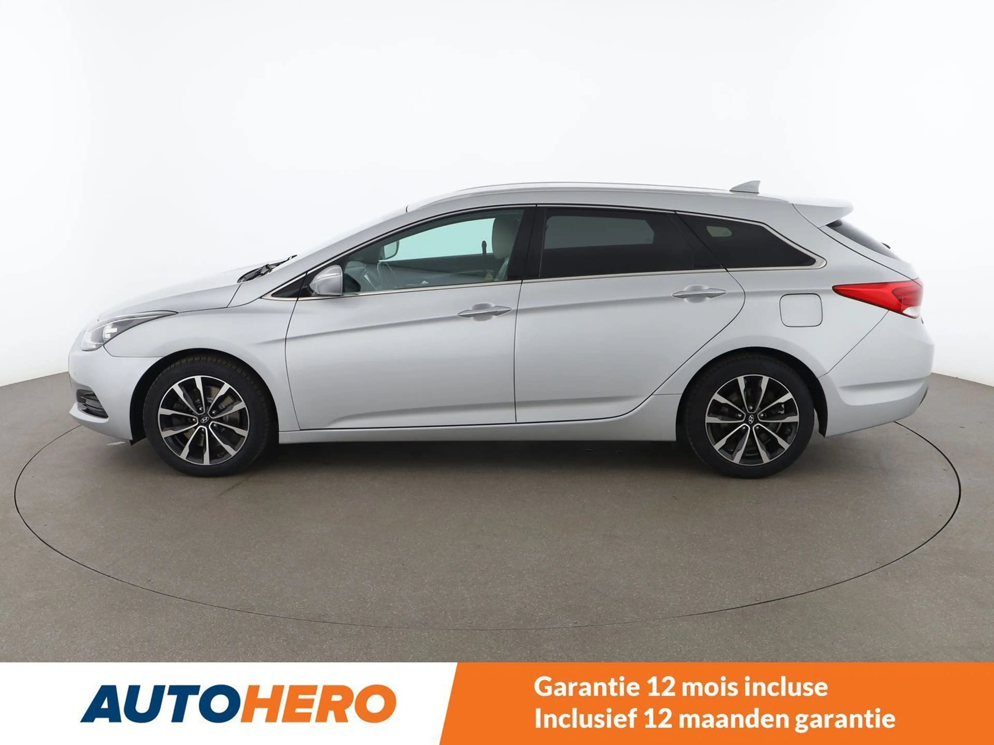 Hyundai i40 1.7 CRDi Premium Blue — photo 3