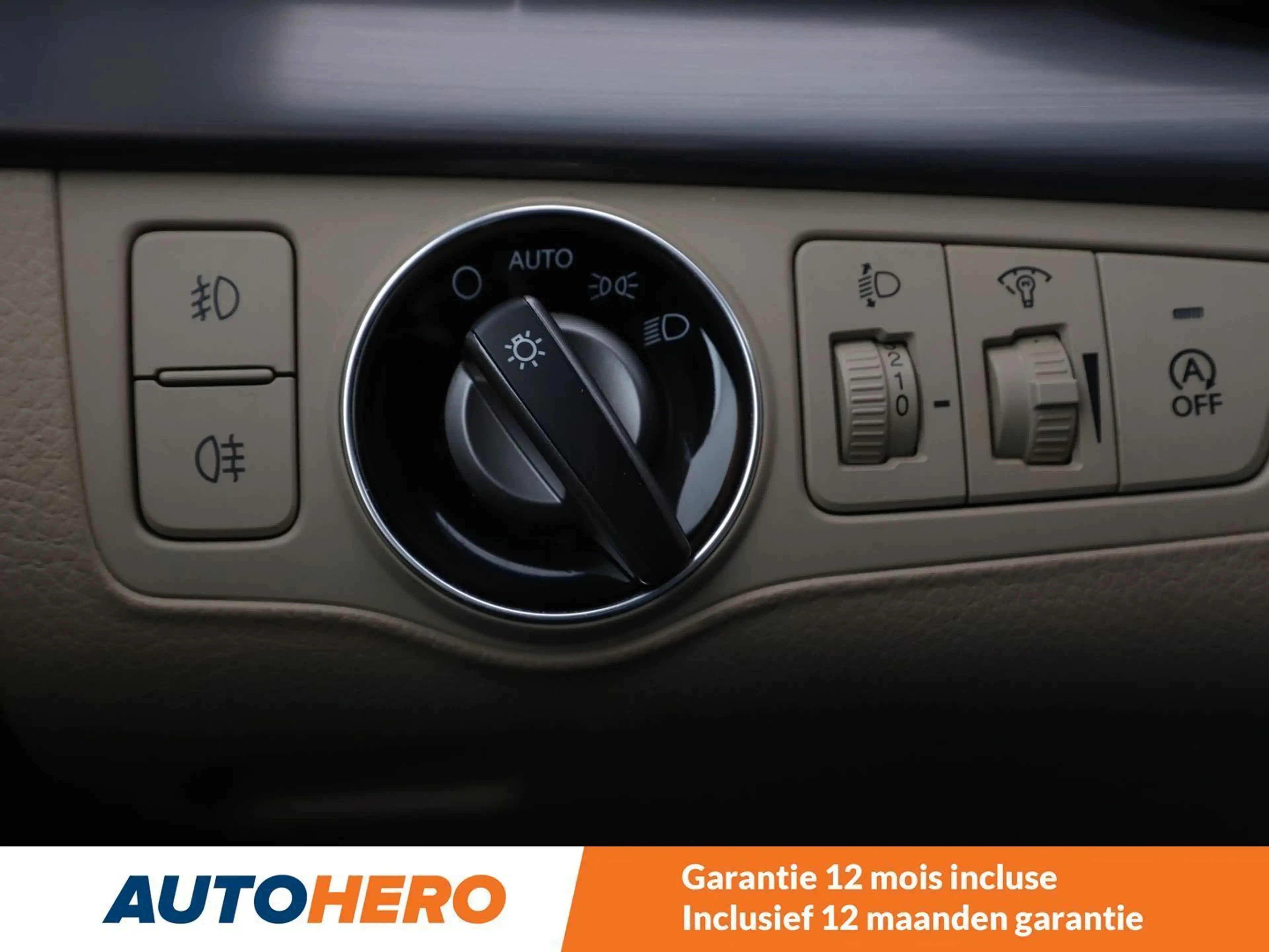 Hyundai i40 1.7 CRDi Premium Blue — photo 14
