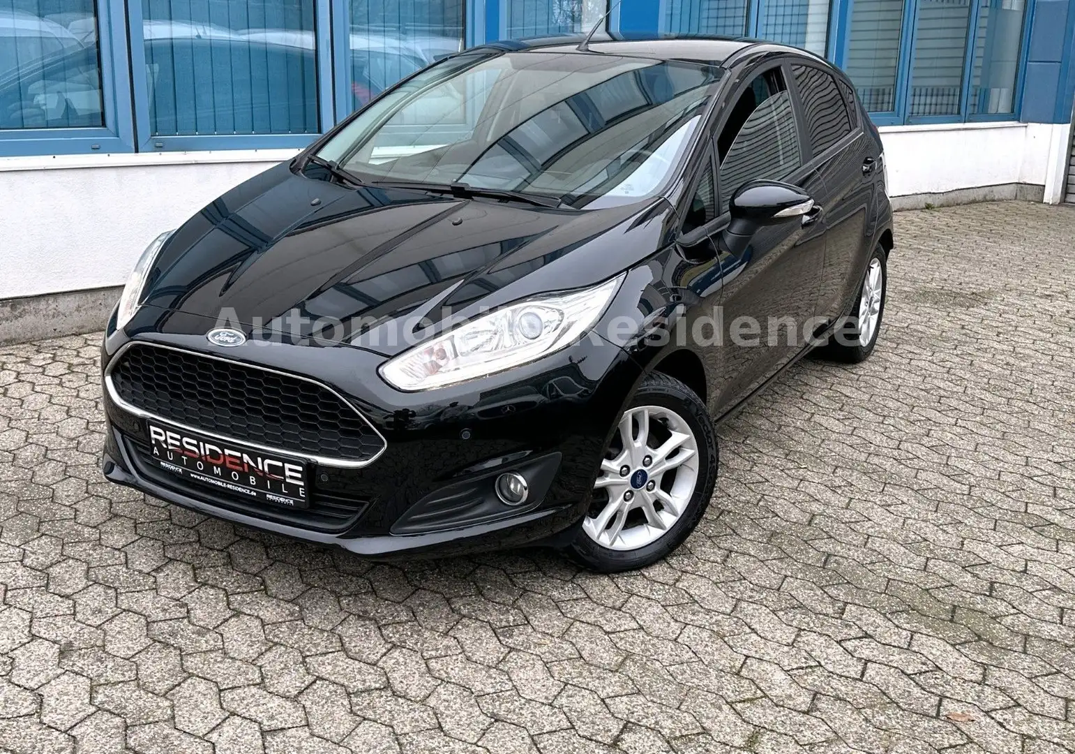 Ford Fiesta Celebration1.0*NAVI*KLIMA*SHZ*LED*PDC*MFL Schwarz - 2