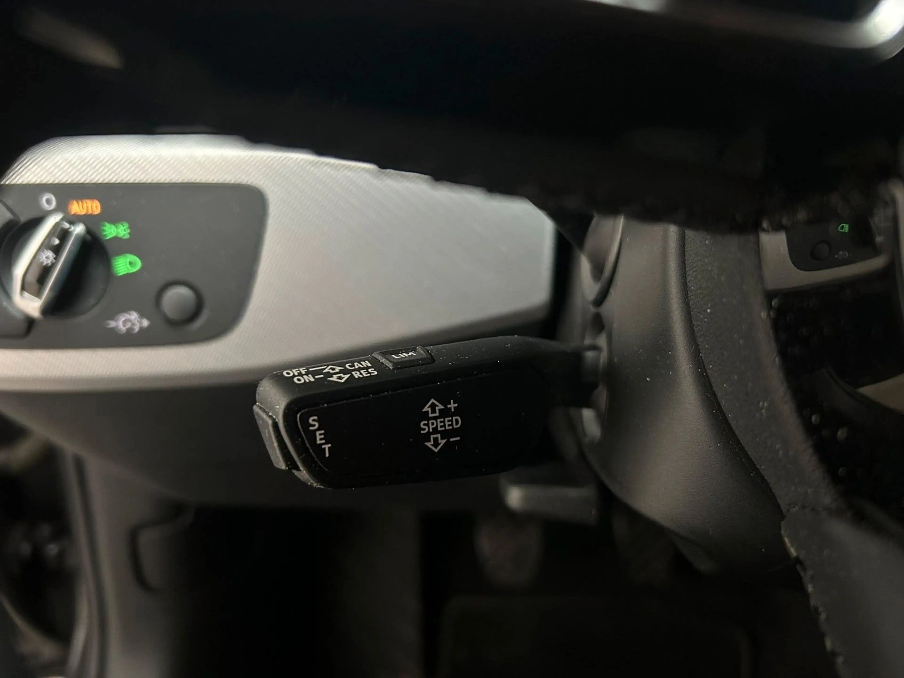 Audi A4 Avant sport virtual Cockpit Alcantara Navi — photo 15