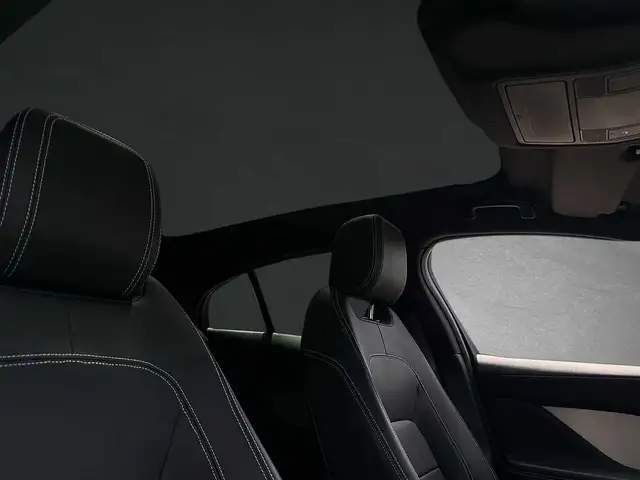 Jaguar I-Pace view 10