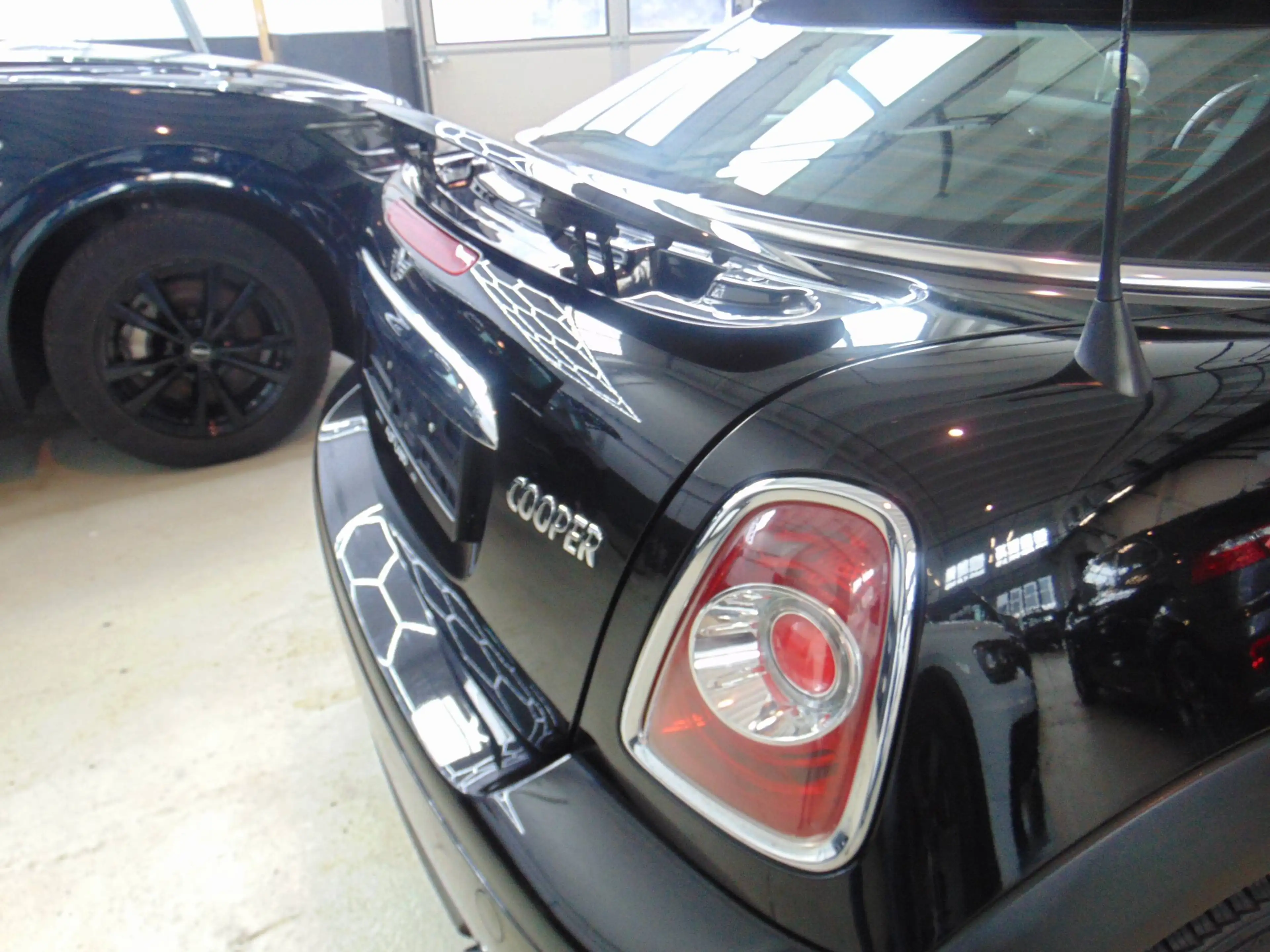 MINI Cooper Coupe 1.6 Cooper! mit Top-Ausstattung! TÜV neu! — photo 14
