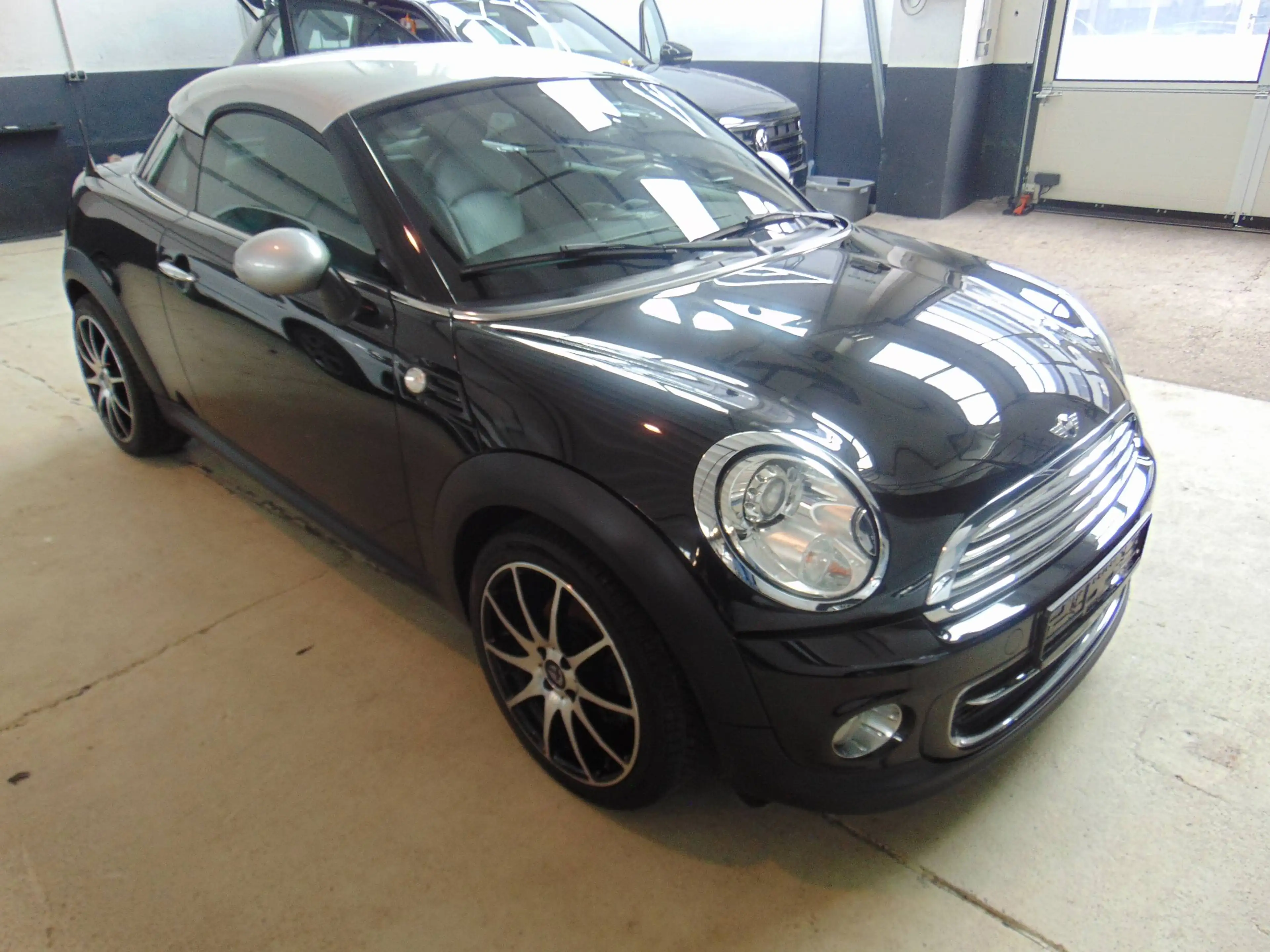 MINI Cooper Coupe 1.6 Cooper! mit Top-Ausstattung! TÜV neu! — photo 2