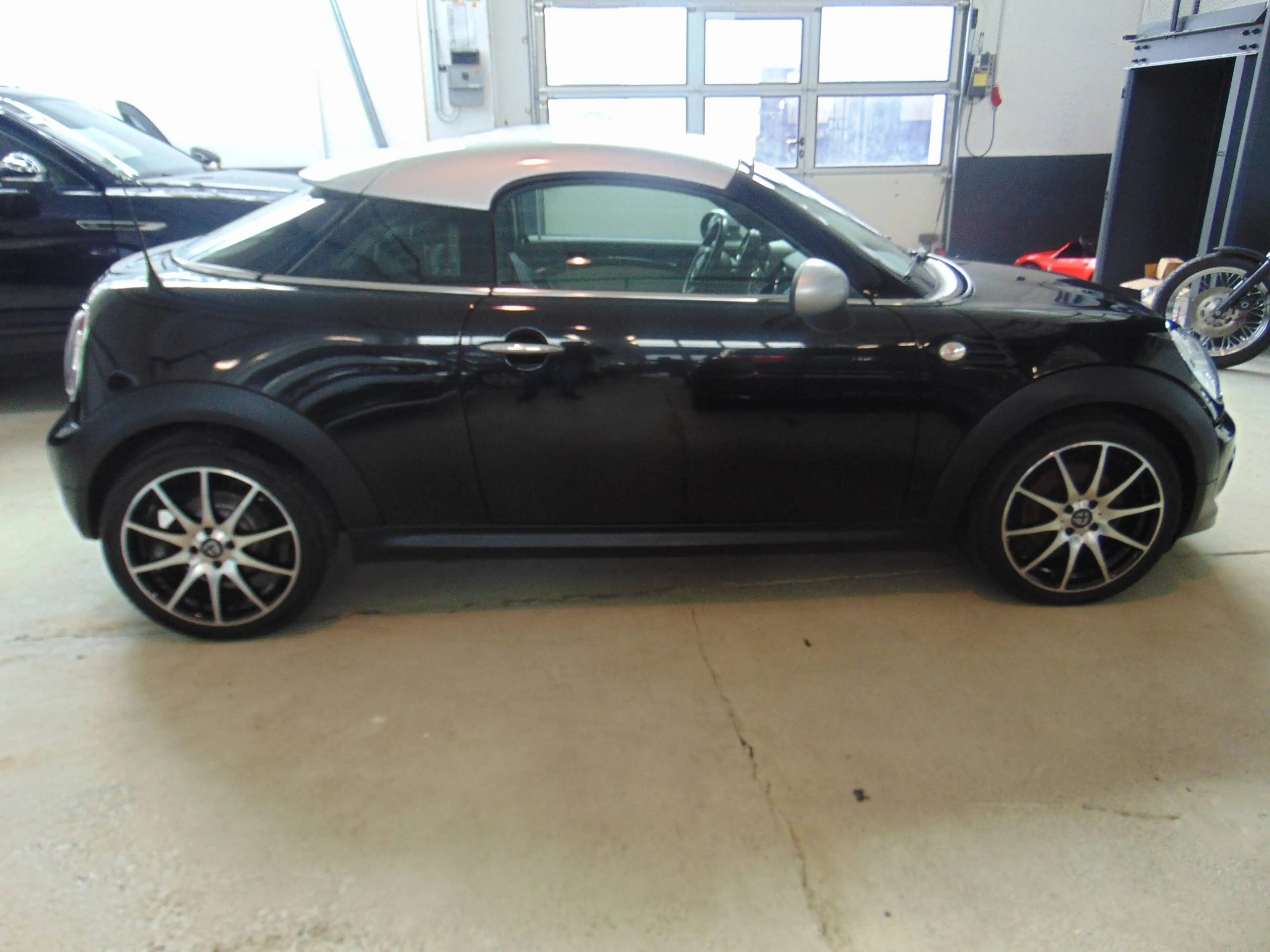 MINI Cooper Coupe 1.6 Cooper! mit Top-Ausstattung! TÜV neu! — photo 3